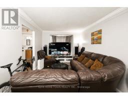 Living room - 762 Railton Avenue, London East, ON N5V4E4 Photo 7