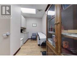 416 - 3075 Hospital Gate, Oakville, ON L6M1M1 Photo 7
