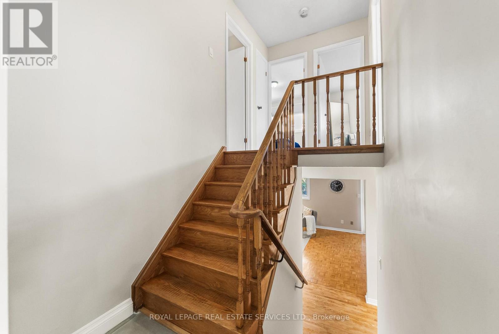 34 JOHN LINDSAY COURT - 14