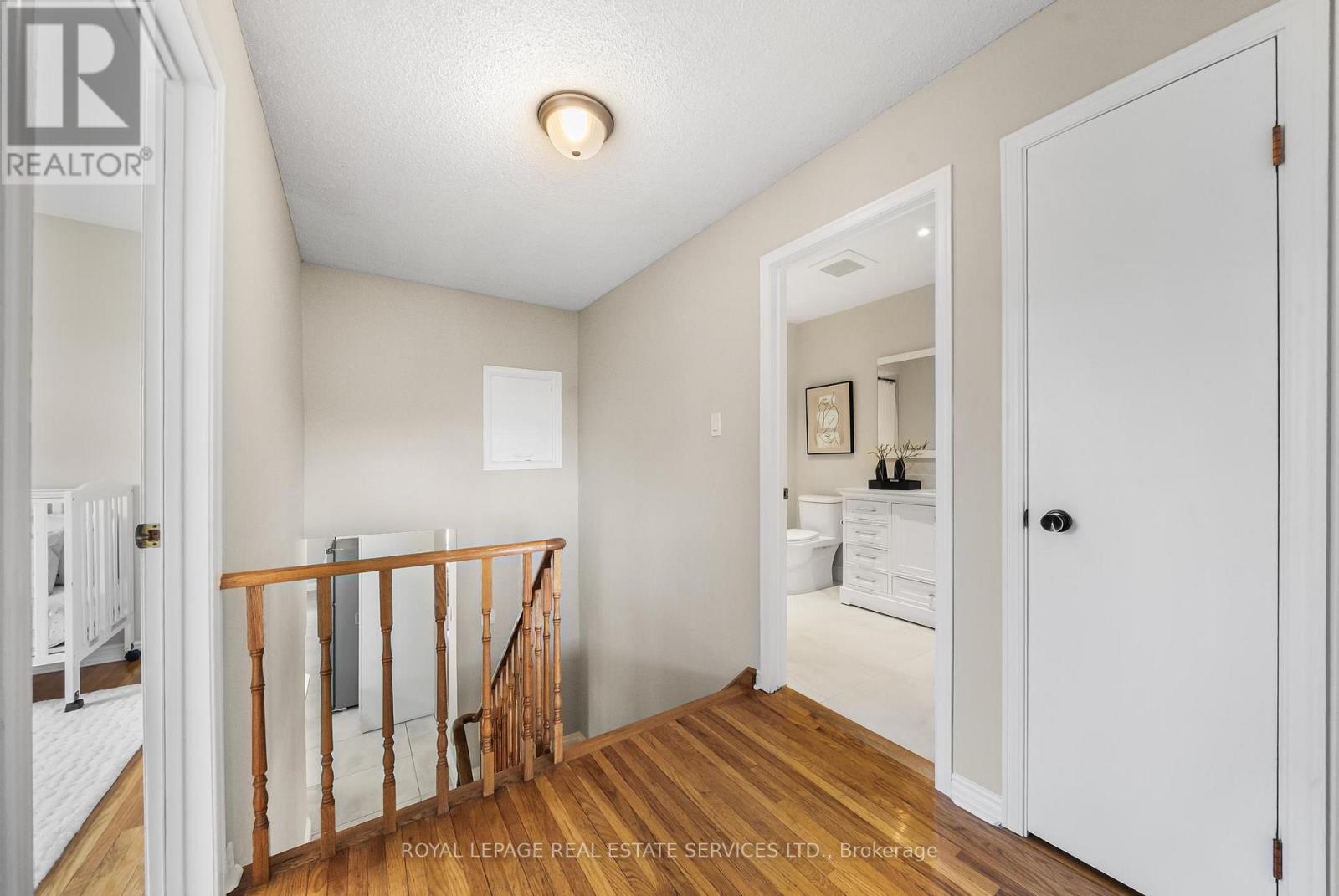 34 JOHN LINDSAY COURT - 16
