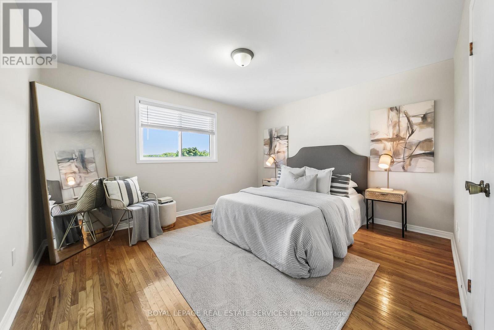 34 JOHN LINDSAY COURT - 18