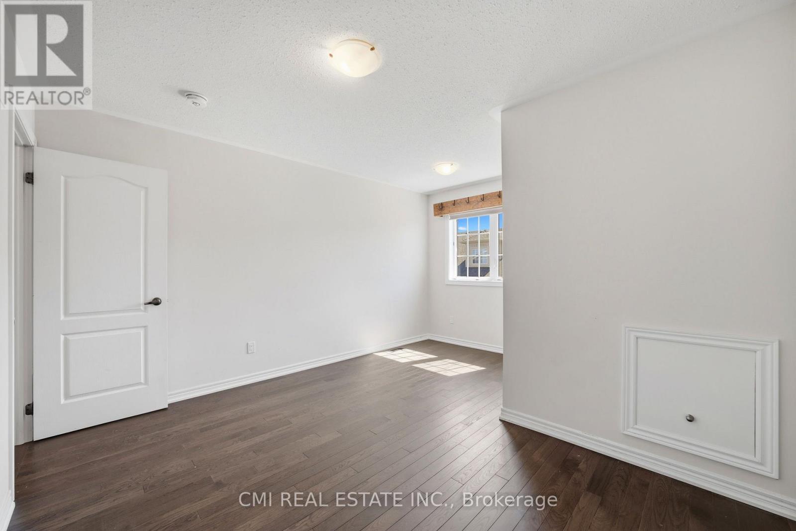 #83 56 SEEDHOUSE ROAD - 24