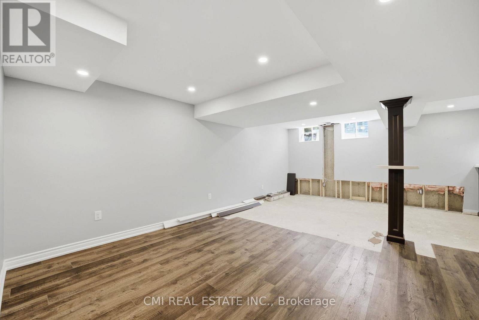 #83 56 SEEDHOUSE ROAD - 33