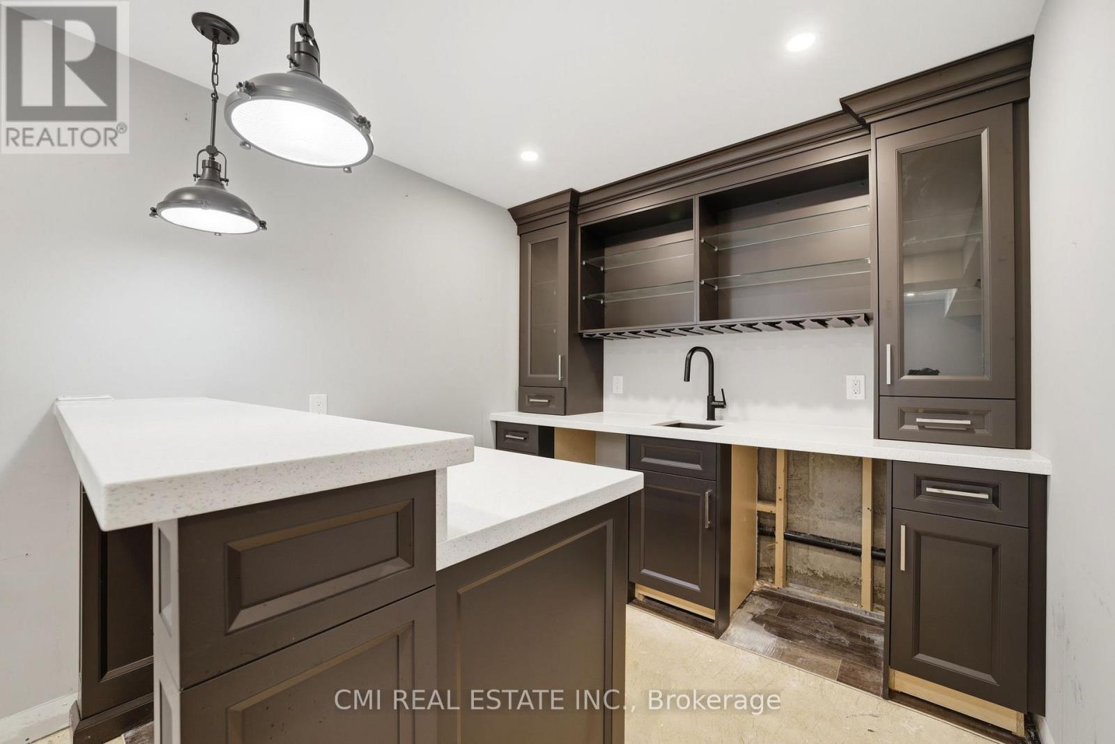 #83 56 SEEDHOUSE ROAD - 36