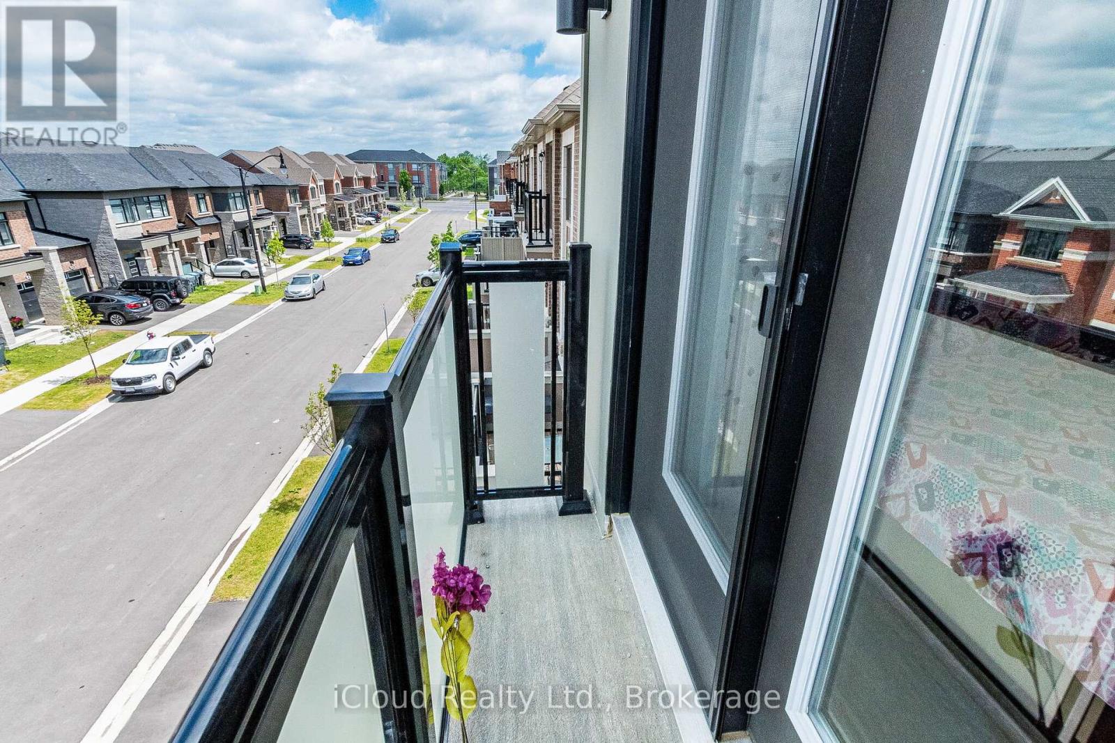 25 KEPPEL CIRCLE - 24