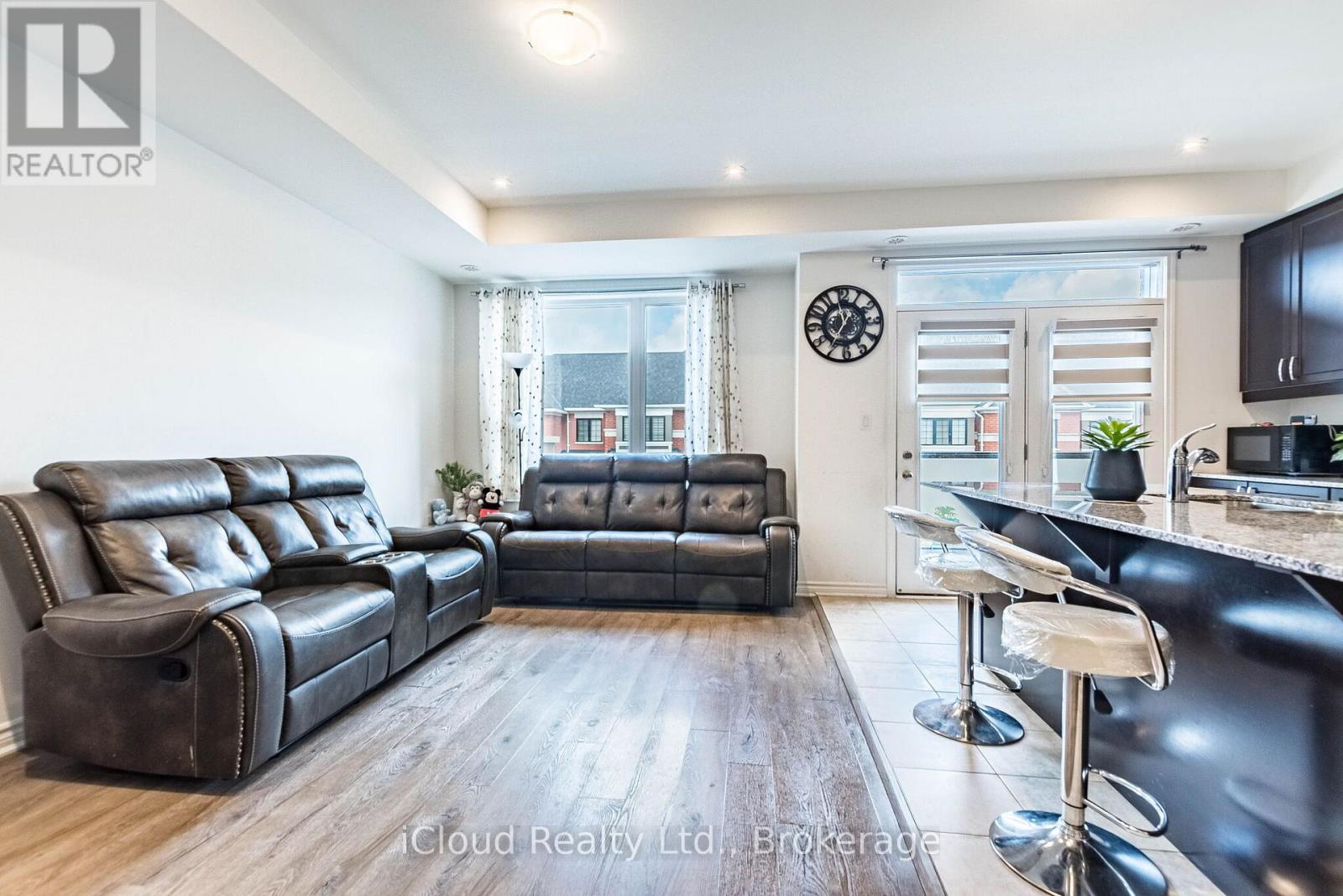 25 KEPPEL CIRCLE - 7