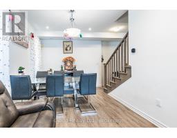 25 Keppel Circle, Brampton, ON L7A0B6 Photo 11