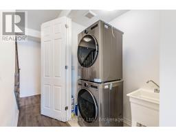 25 Keppel Circle, Brampton, ON L7A0B6 Photo 15