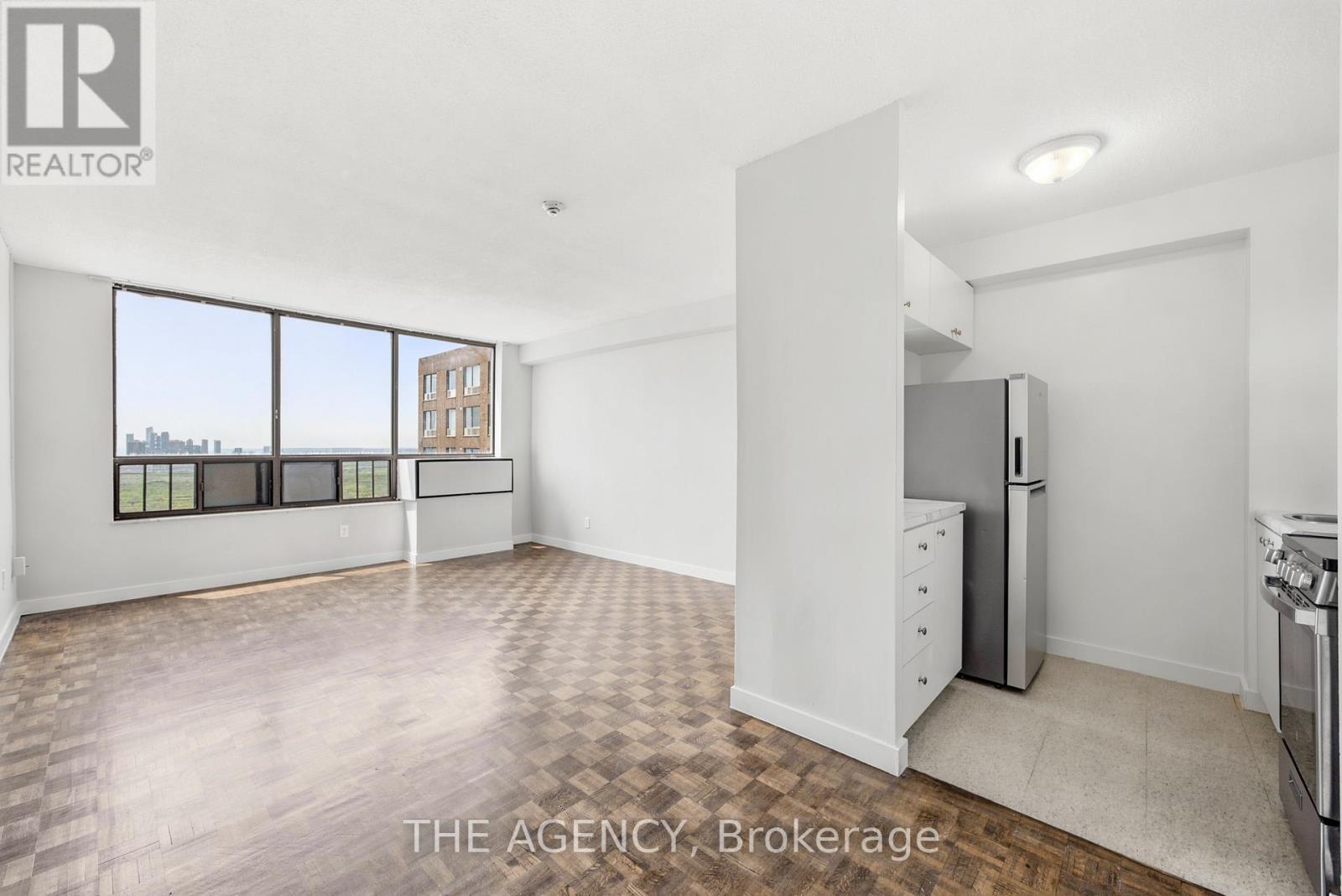 Listing photo of 2816B - 2360 DUNDAS STREET W