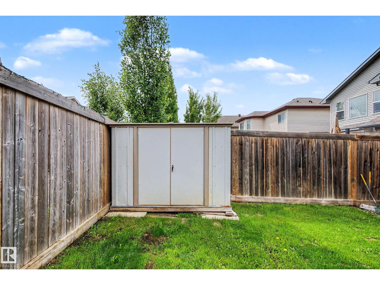 3233 21A AV NW — photo 52