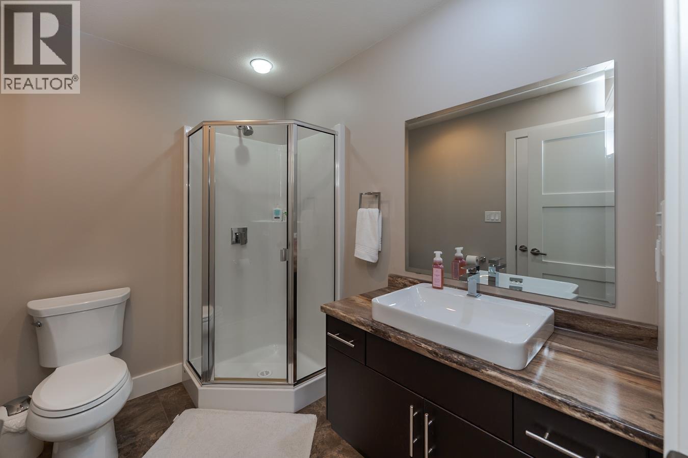 Photo 22 of 41 — 8206 ST PATRICK AVENUE · Prince George, BC
