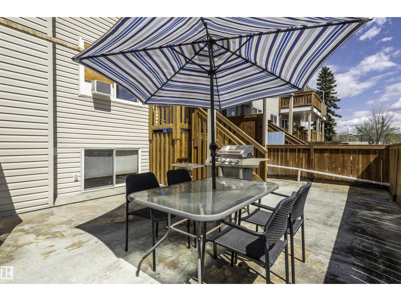 #130 95 McKenney AV - 36