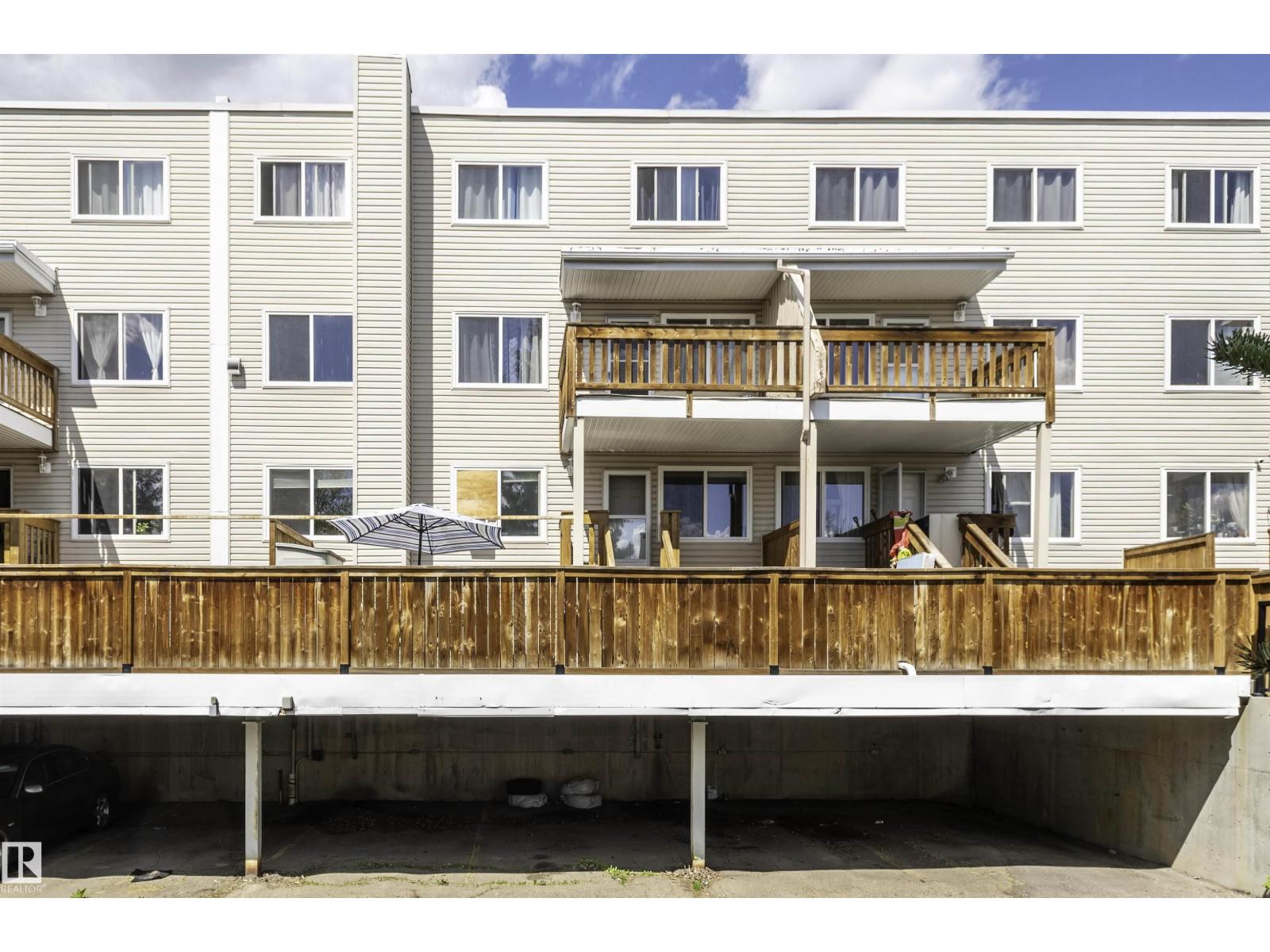 #130 95 McKenney AV - 39