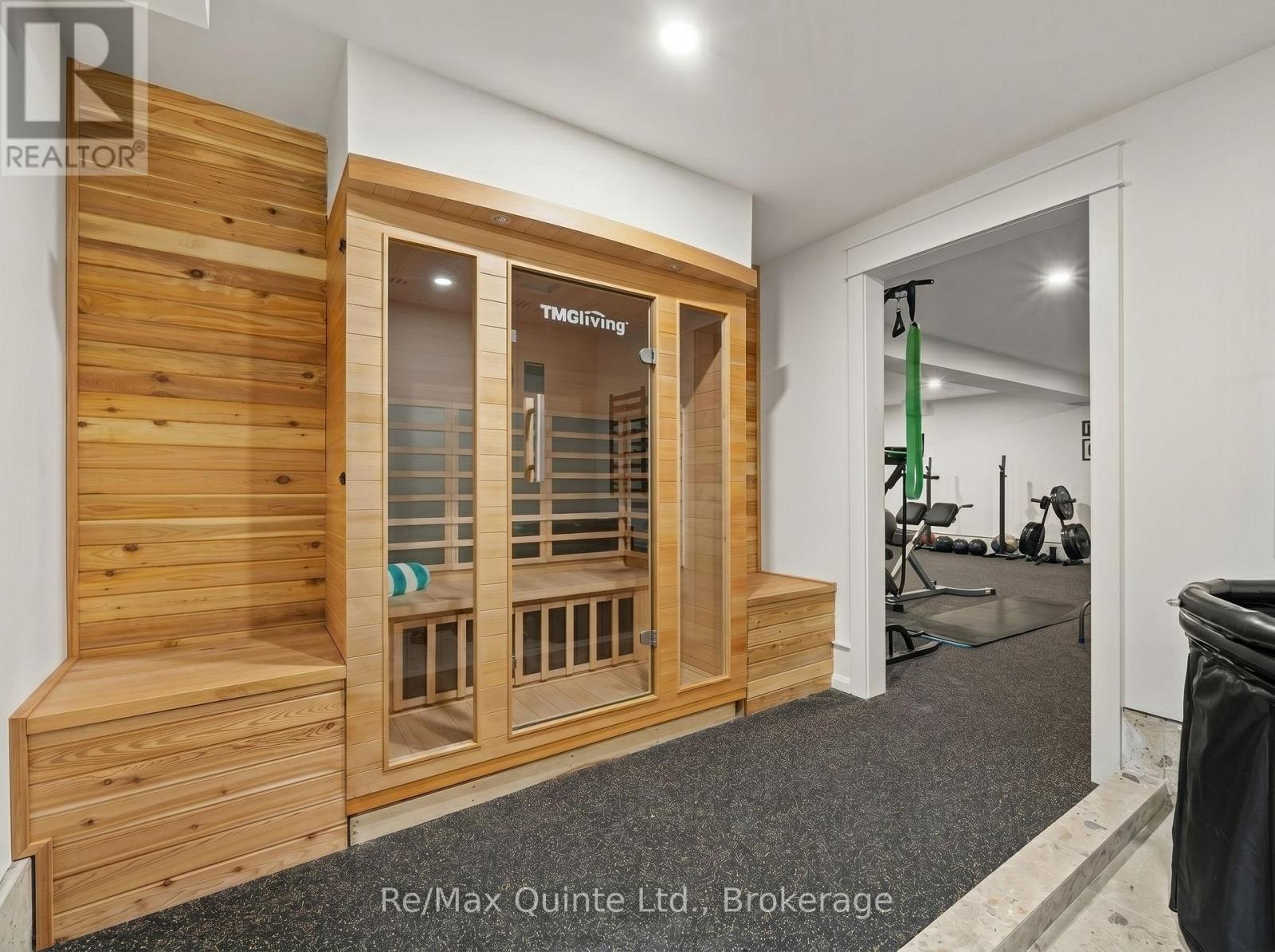 88 BRIDGE STREET - 41