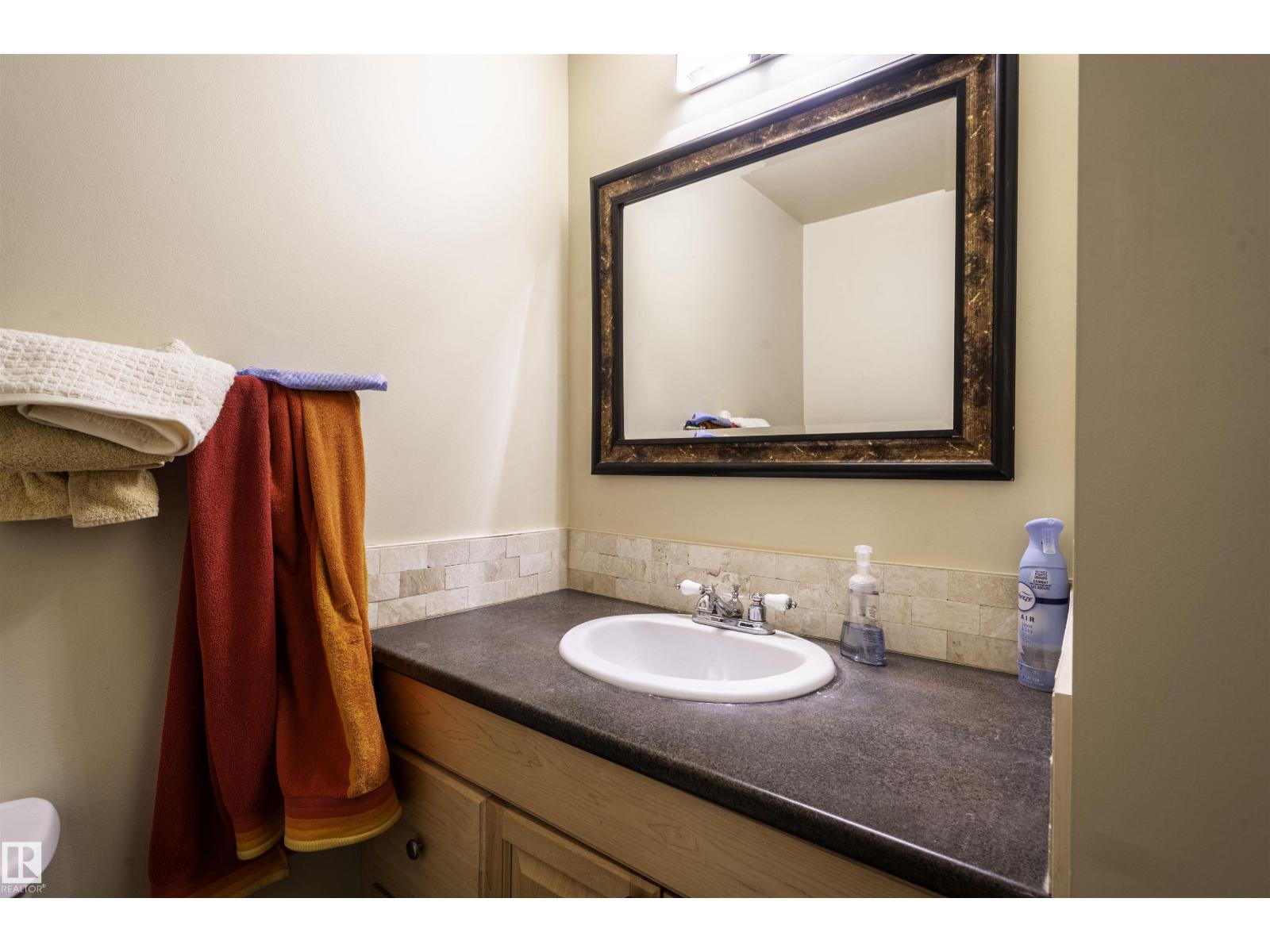 #130 95 McKenney AV - 9
