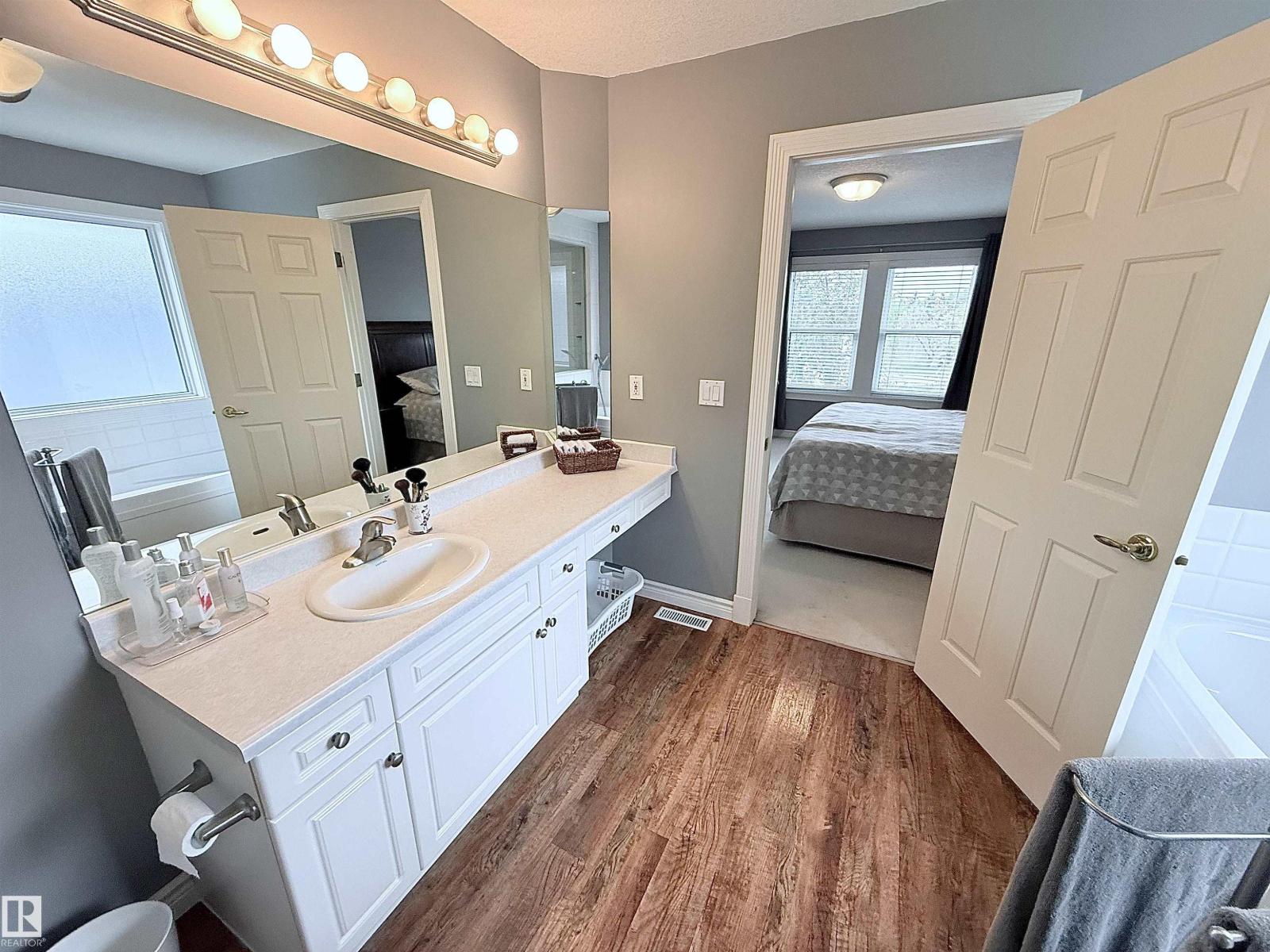 915 PICARD DR NW NW - 38