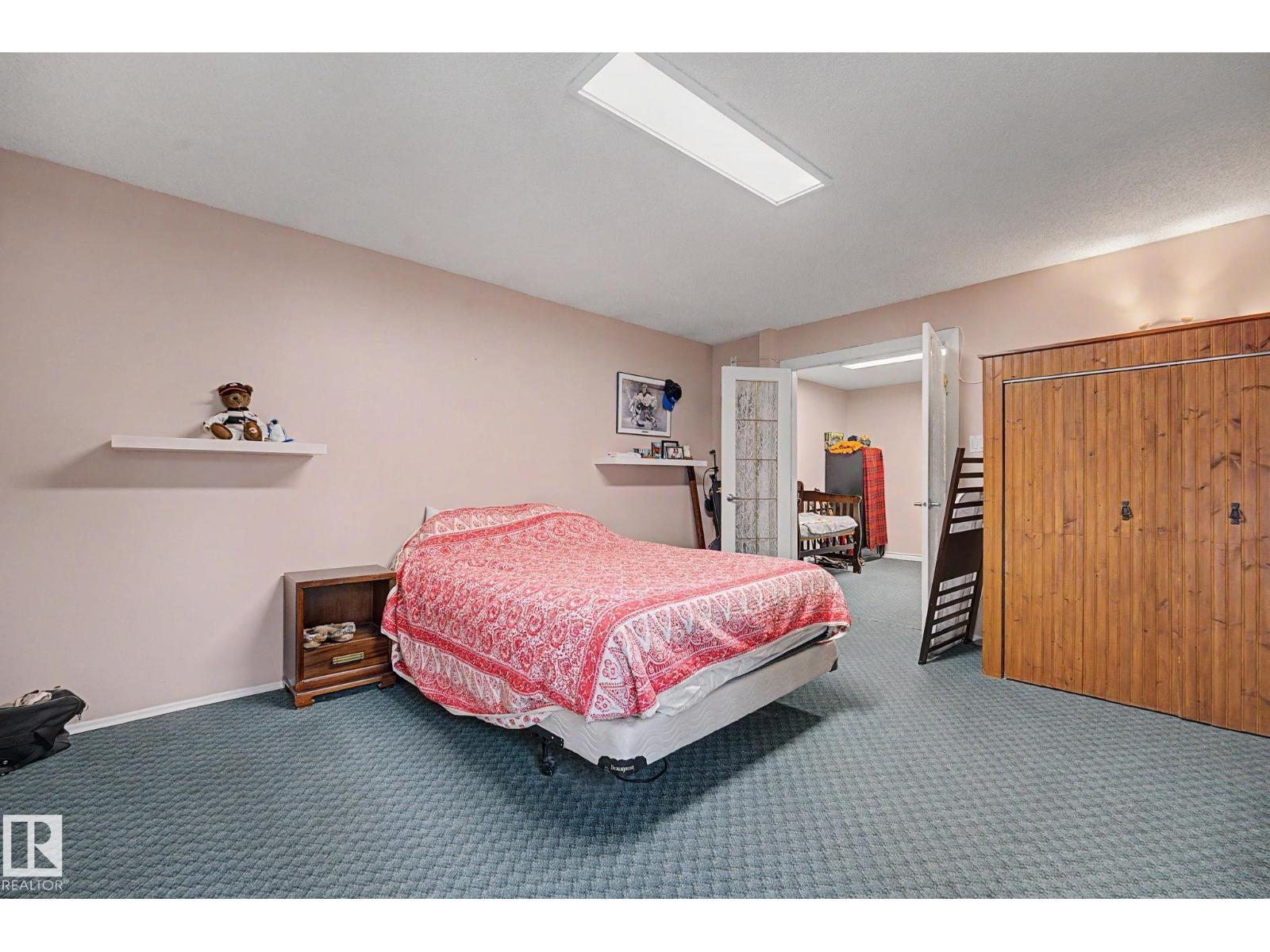 37 SUNNYSIDE CR — photo 26