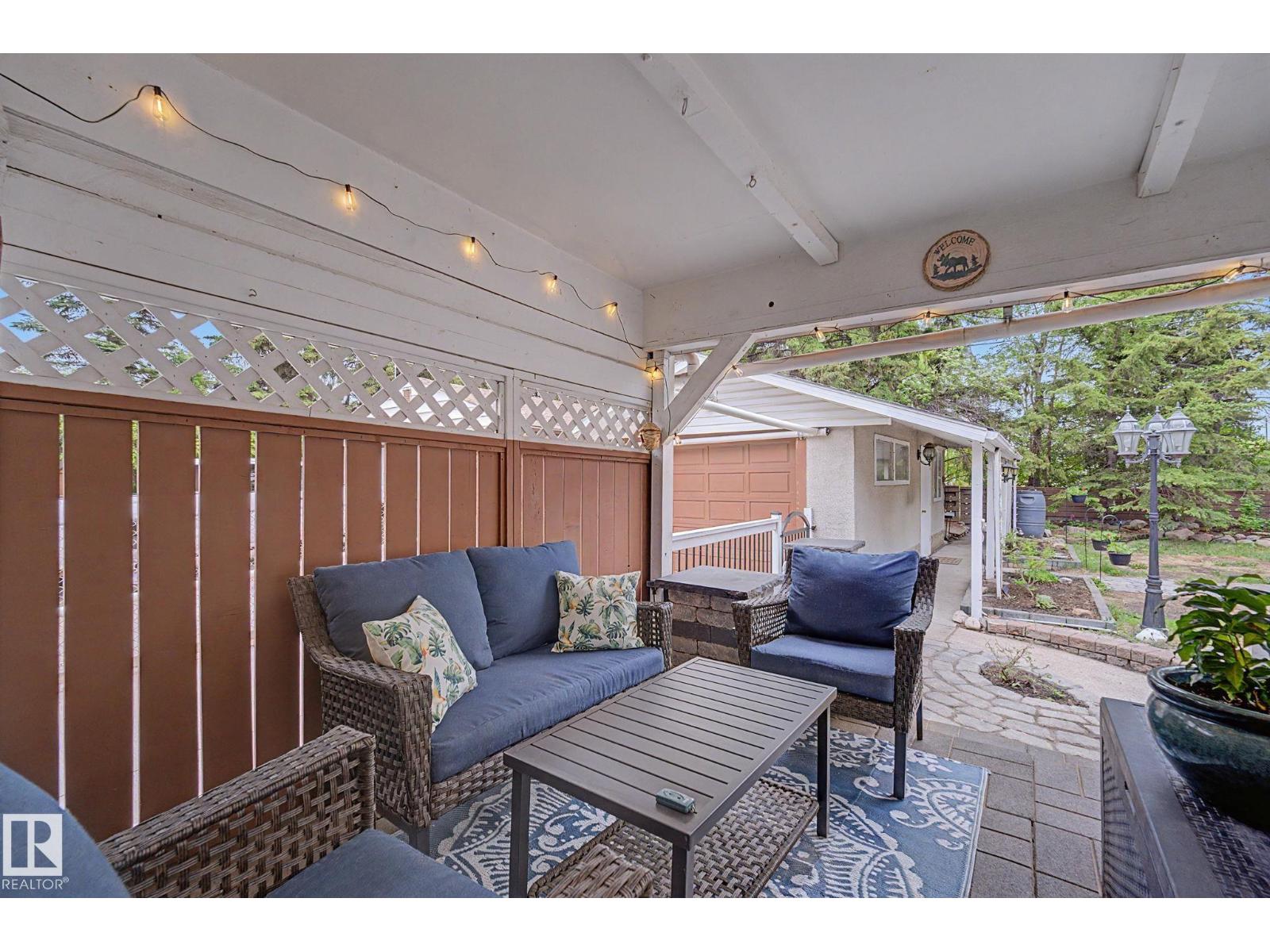 37 SUNNYSIDE CR — photo 44