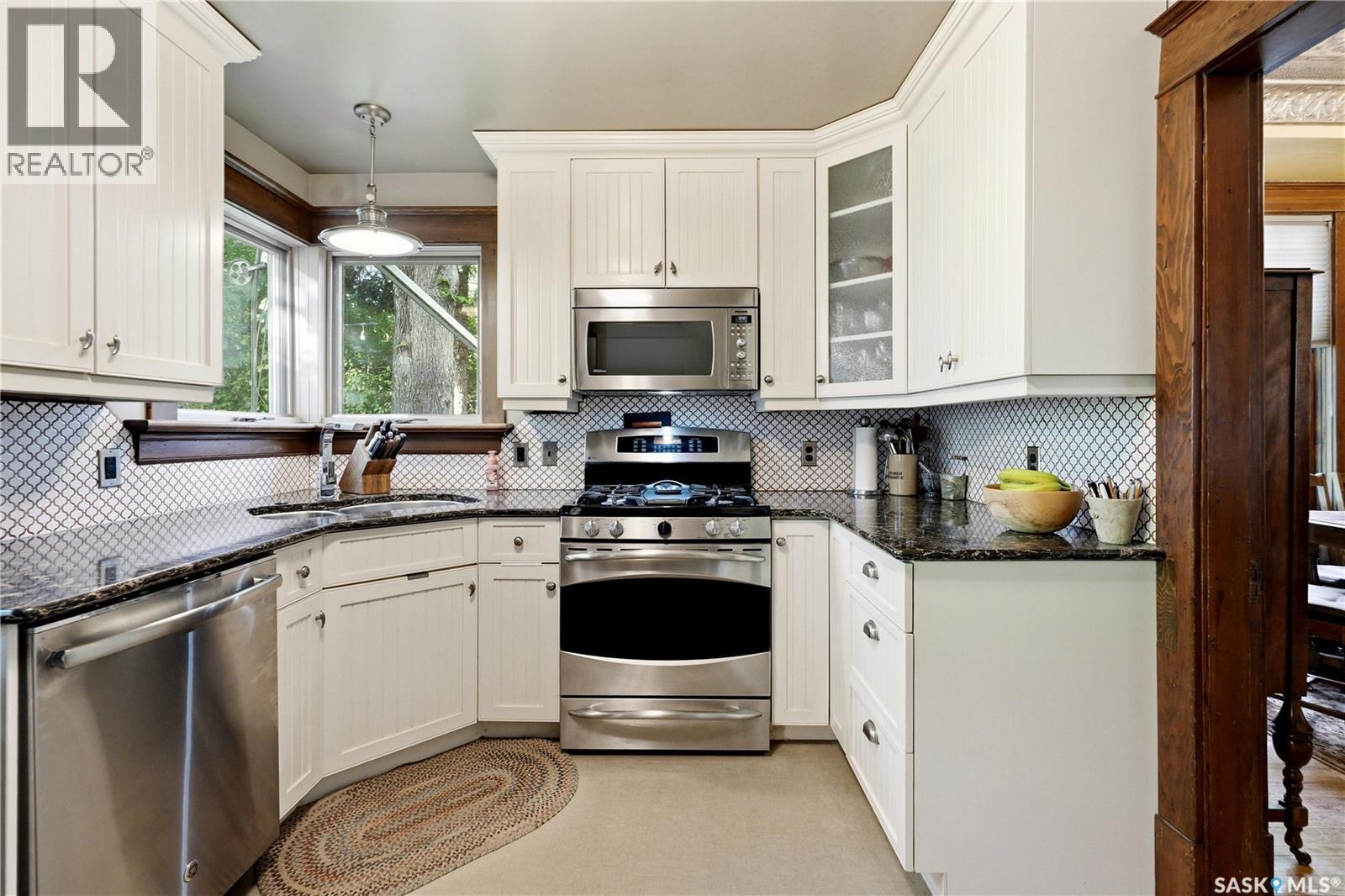 512 Bedford ROAD — photo 20