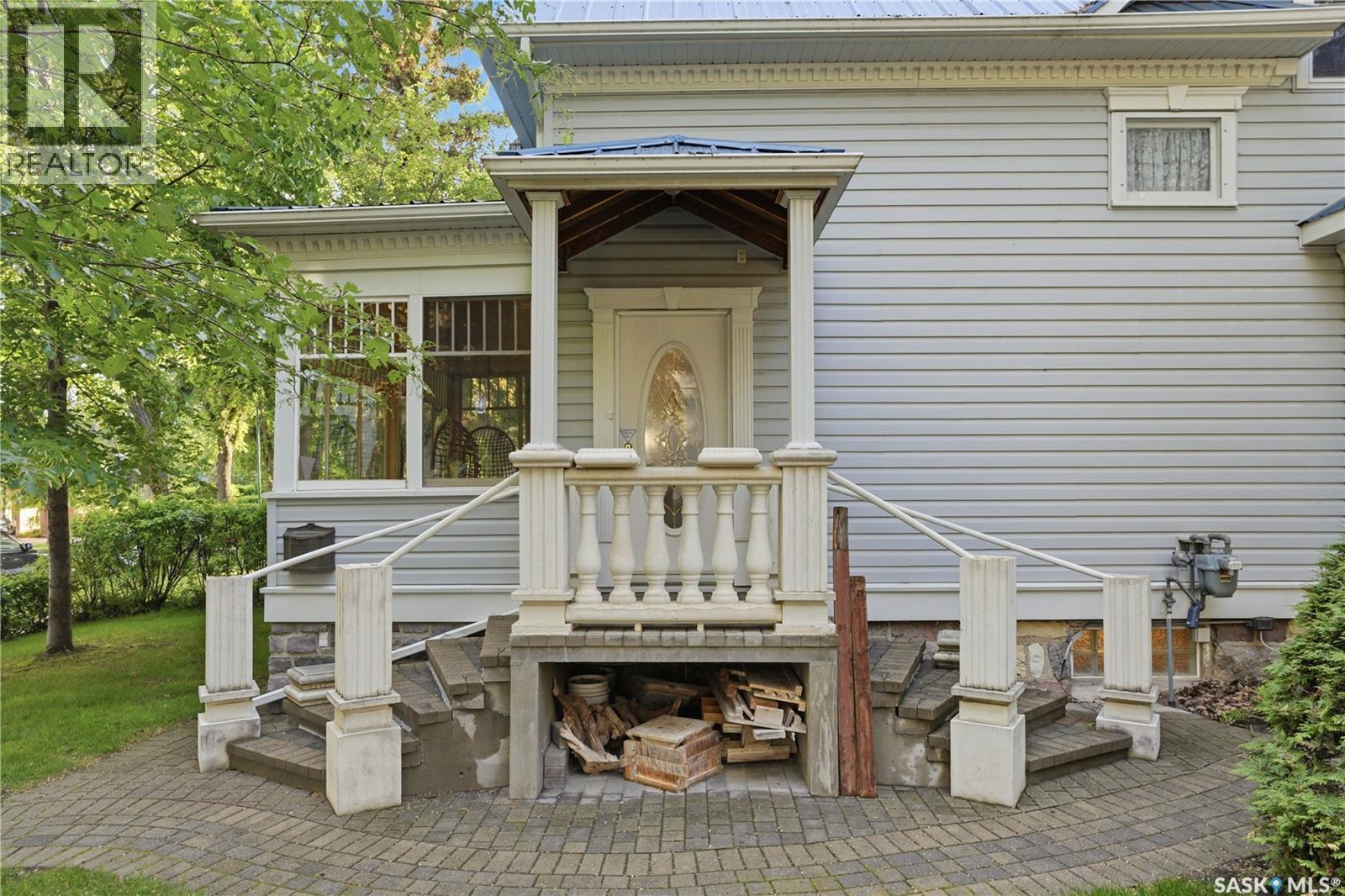 512 Bedford ROAD - photo 3