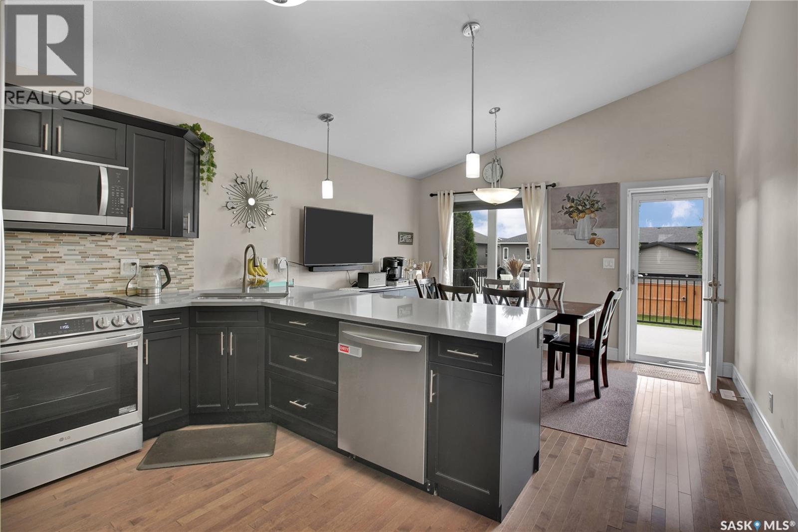 902 Stony CRESCENT - photo 3