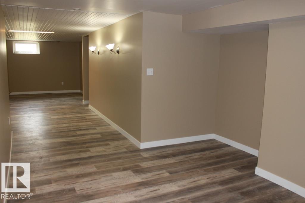 5211 53 AV - Image 17