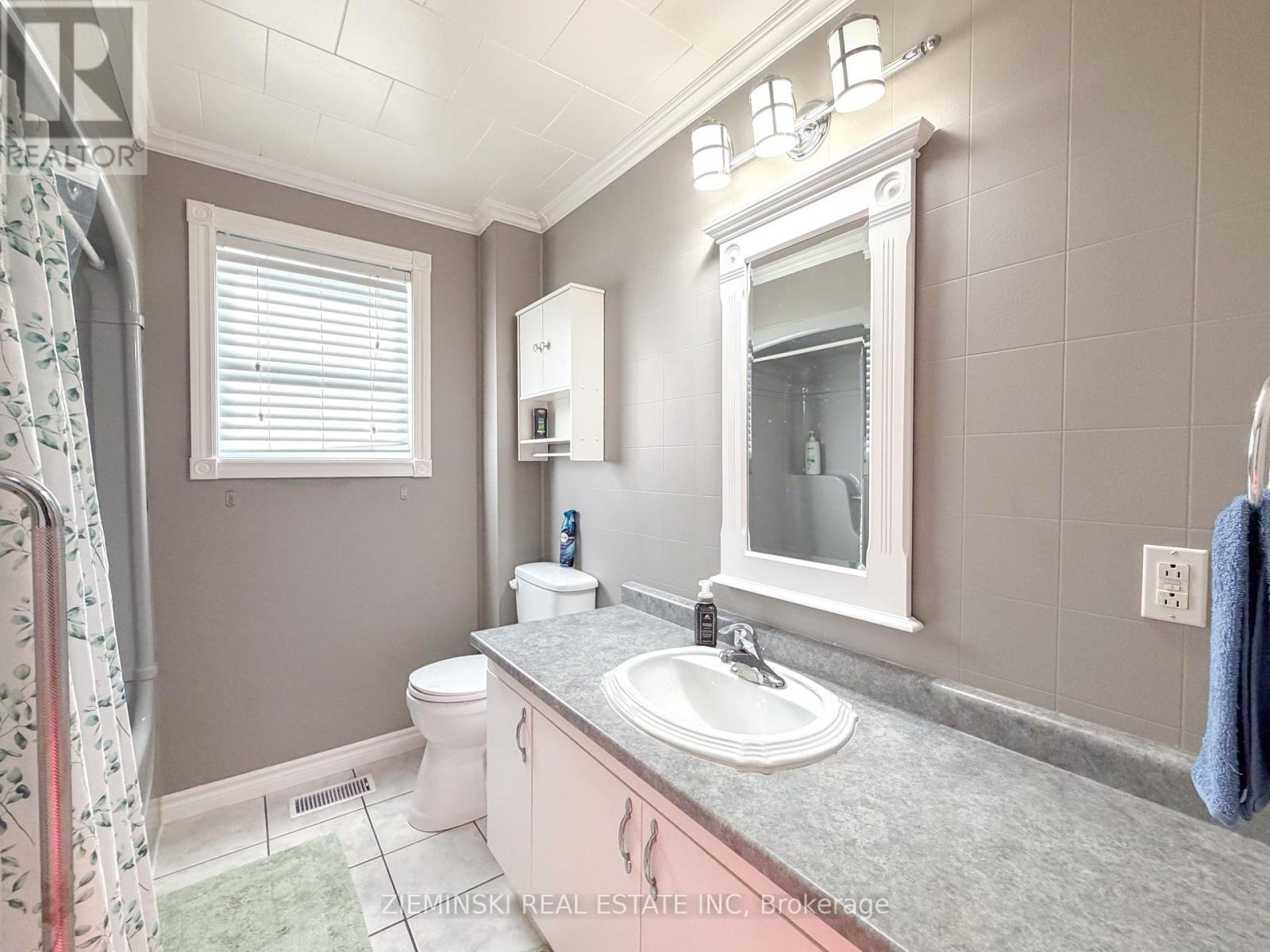 508 MARION STREET - 13