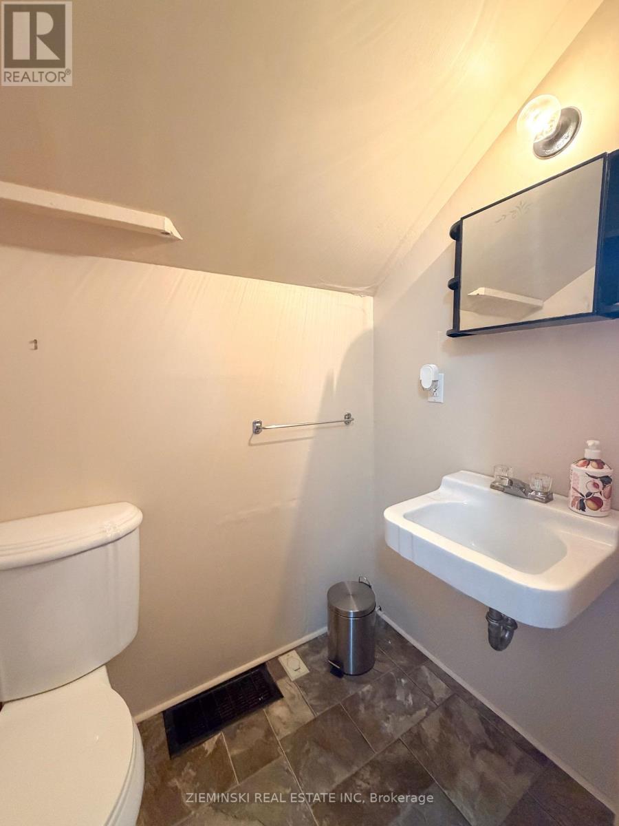 508 MARION STREET - 21