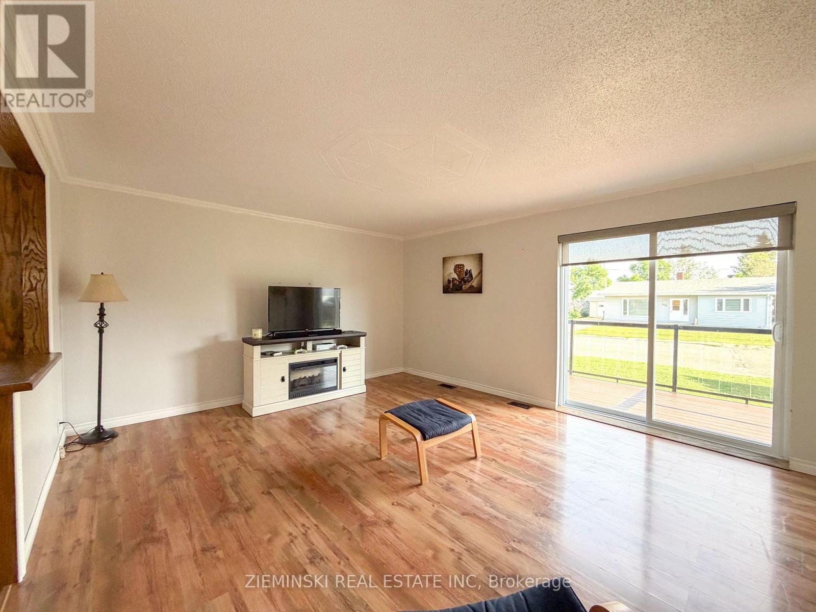508 MARION STREET - 3