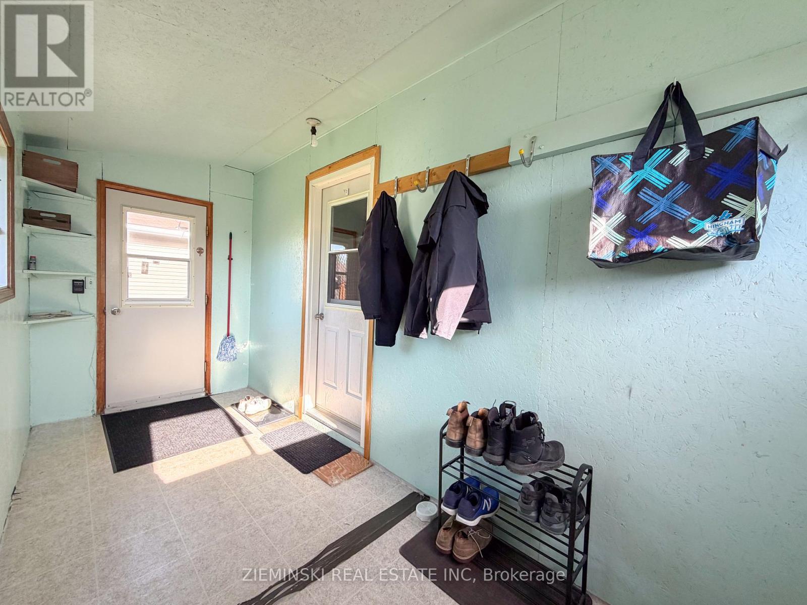 508 MARION STREET - 35