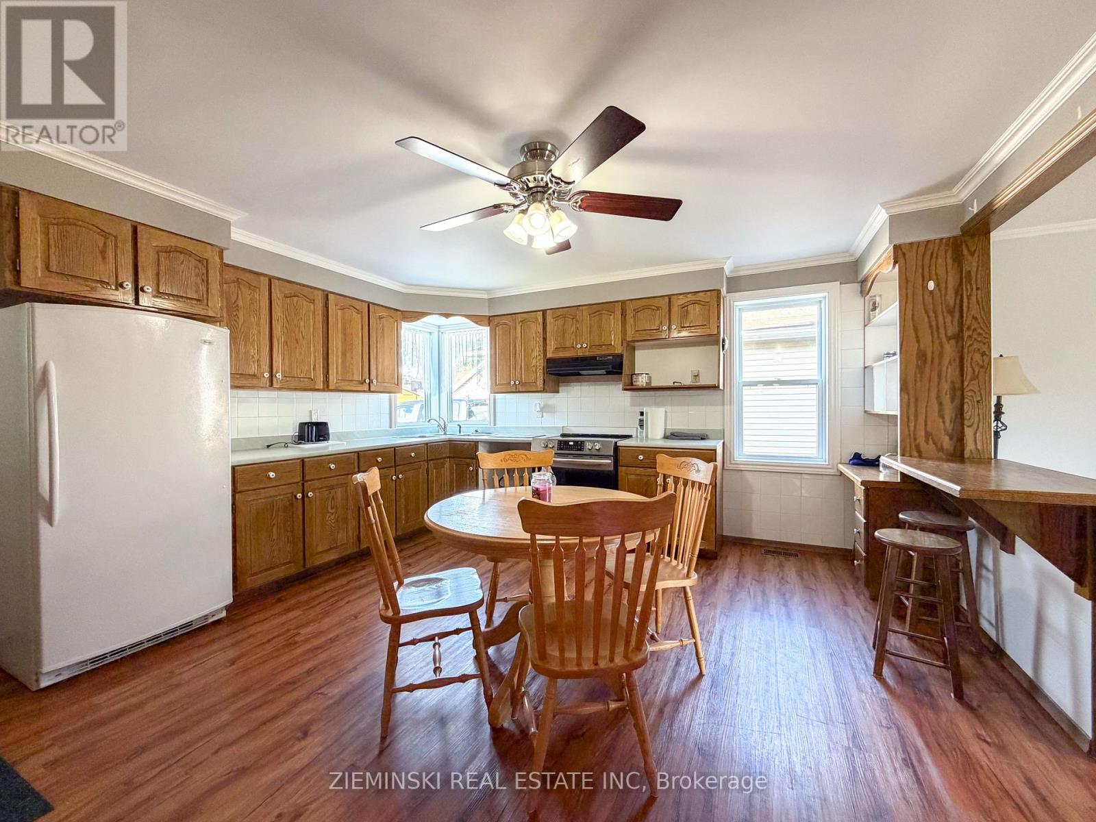 508 MARION STREET - 5
