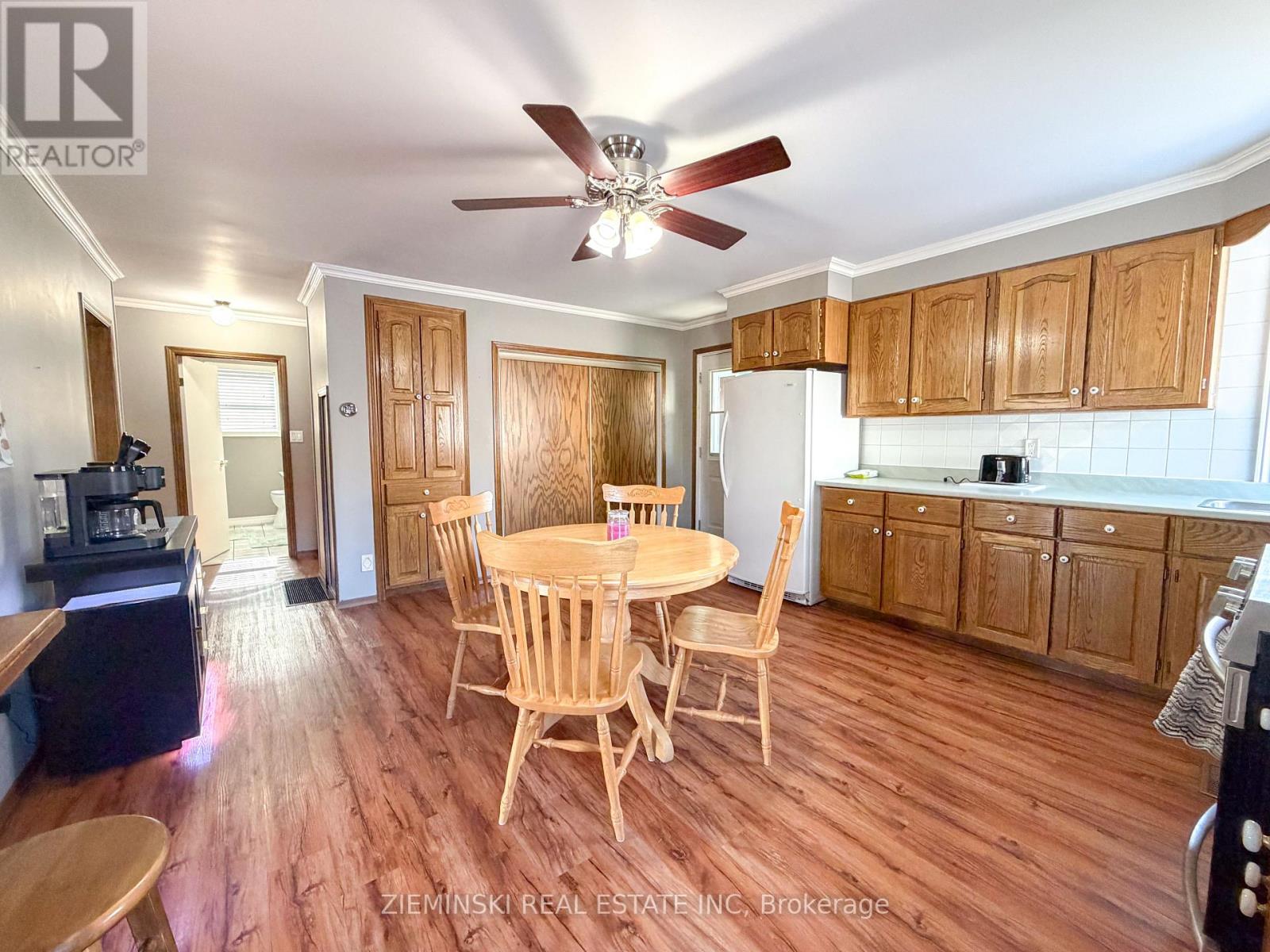 508 MARION STREET - 8