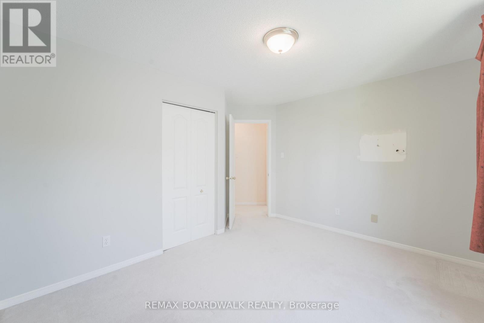 4 Bed, 3 Bath House for Sale in Ottawa – 57 MATTAWA CRESCENT, Ottawa – MLS# X13439710 - Image 35