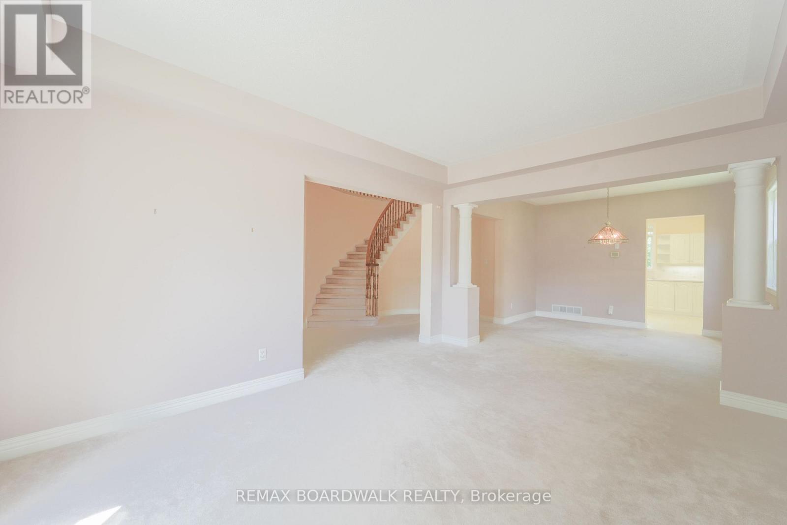 4 Bed, 3 Bath House for Sale in Ottawa – 57 MATTAWA CRESCENT, Ottawa – MLS# X13439710 - Image 7