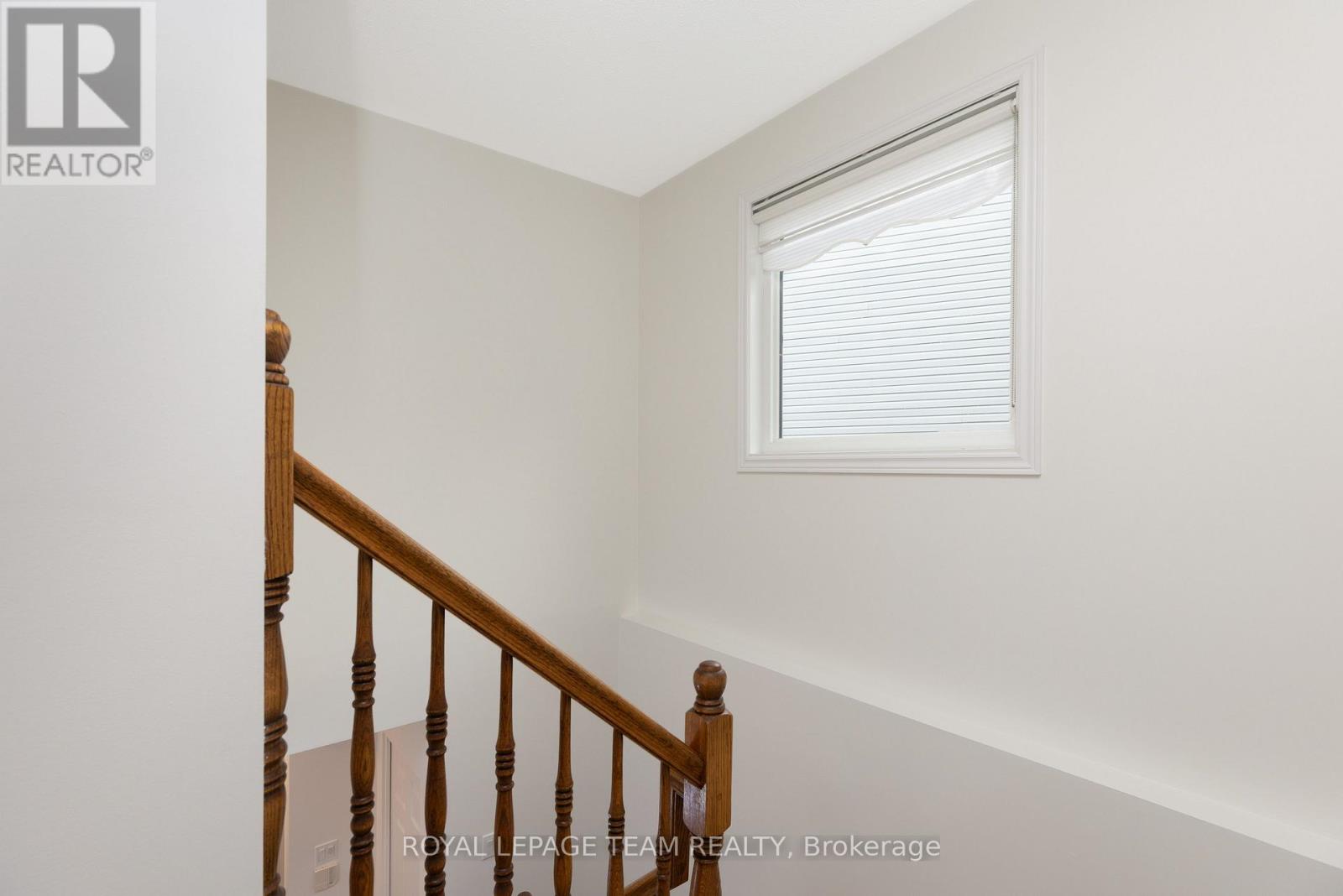 3 Bed, 3 Bath House for Sale in Ottawa – 90 BLACKDOME CRESCENT, Ottawa – MLS# X13439712 - Image 23