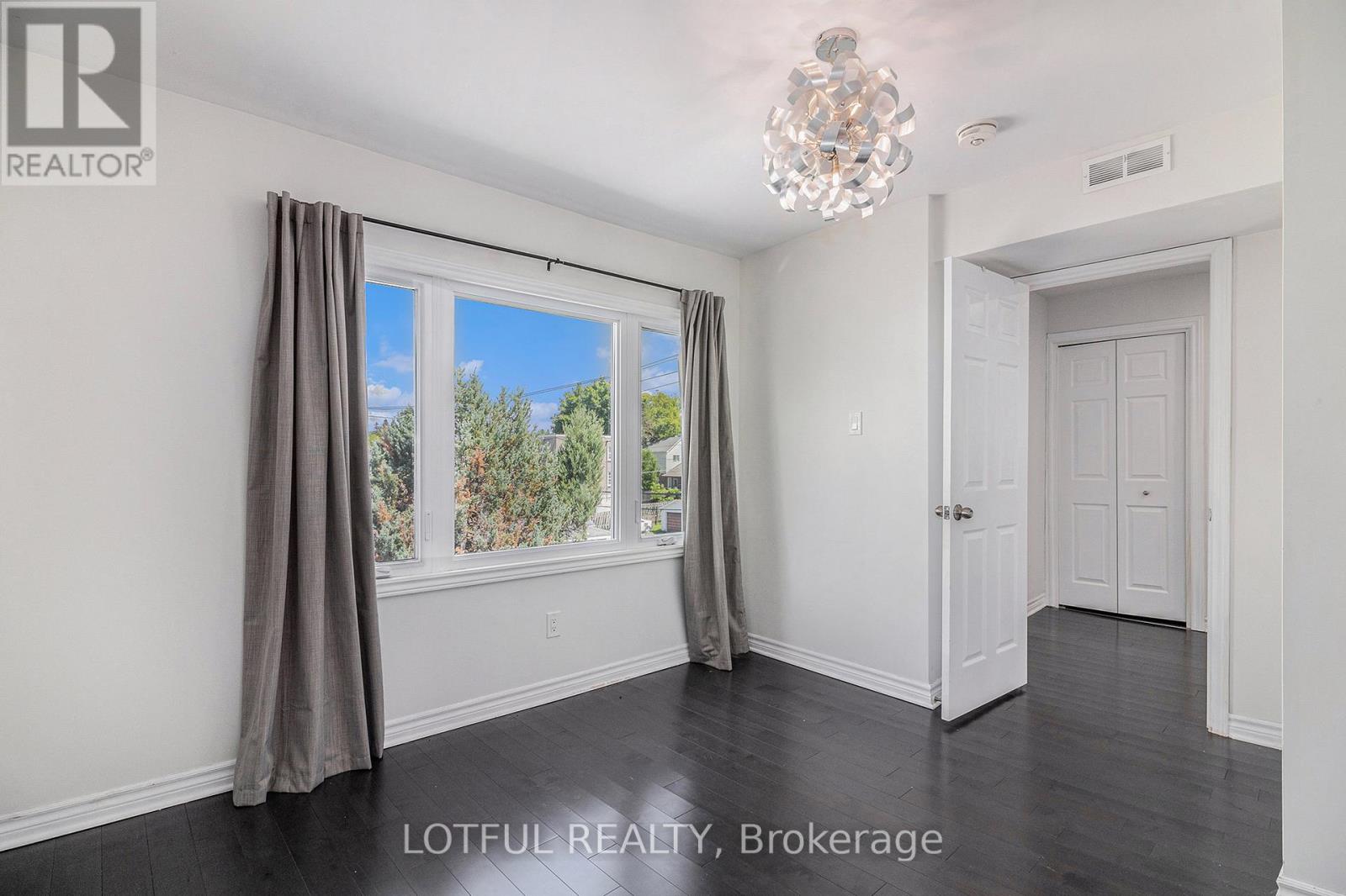 3 Bed, 1 Bath Multi-Family for Rent in Ottawa – 2 – 278 SHAKESPEARE STREET, Ottawa – MLS# X13439758 - Image 8