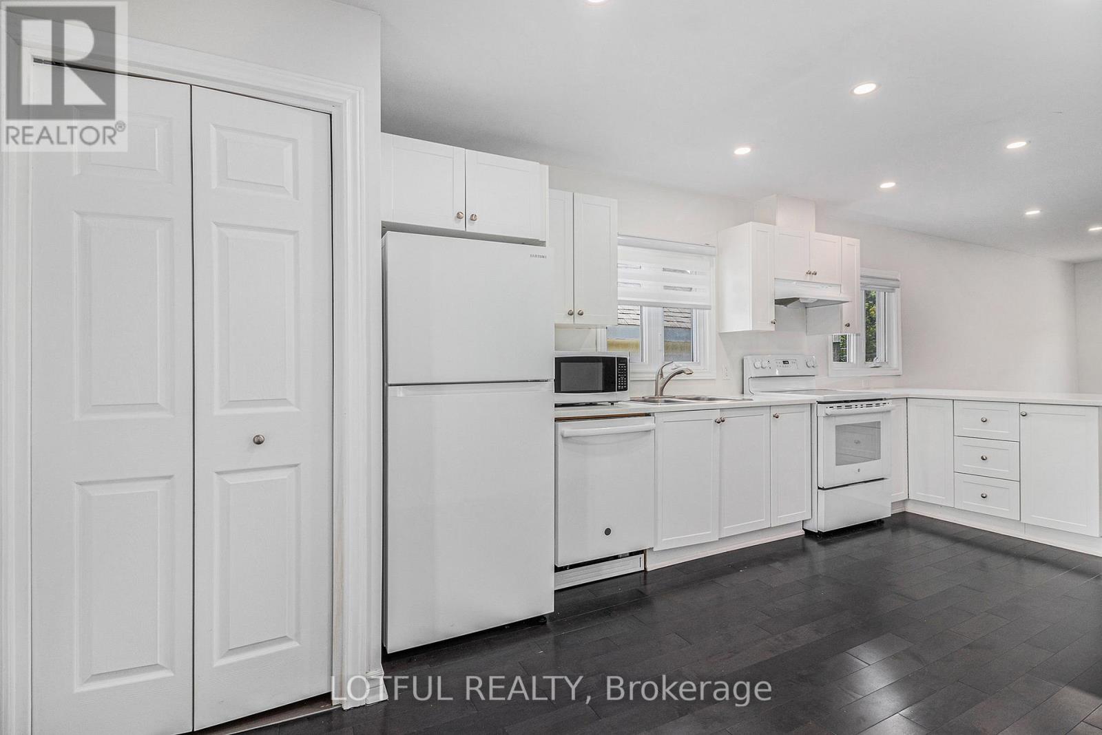 3 Bed, 1 Bath Multi-Family for Rent in Ottawa – 2 – 278 SHAKESPEARE STREET, Ottawa – MLS# X13439758 - Image 9
