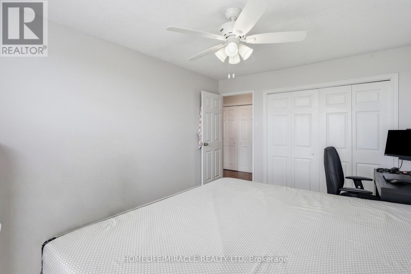 #809 1100 COURTLAND AVENUE E - 12