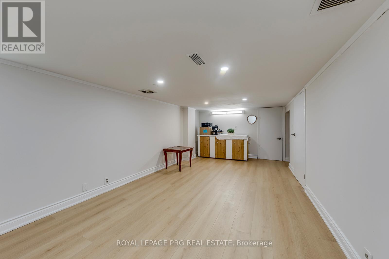 54 WALTER STREET - 35