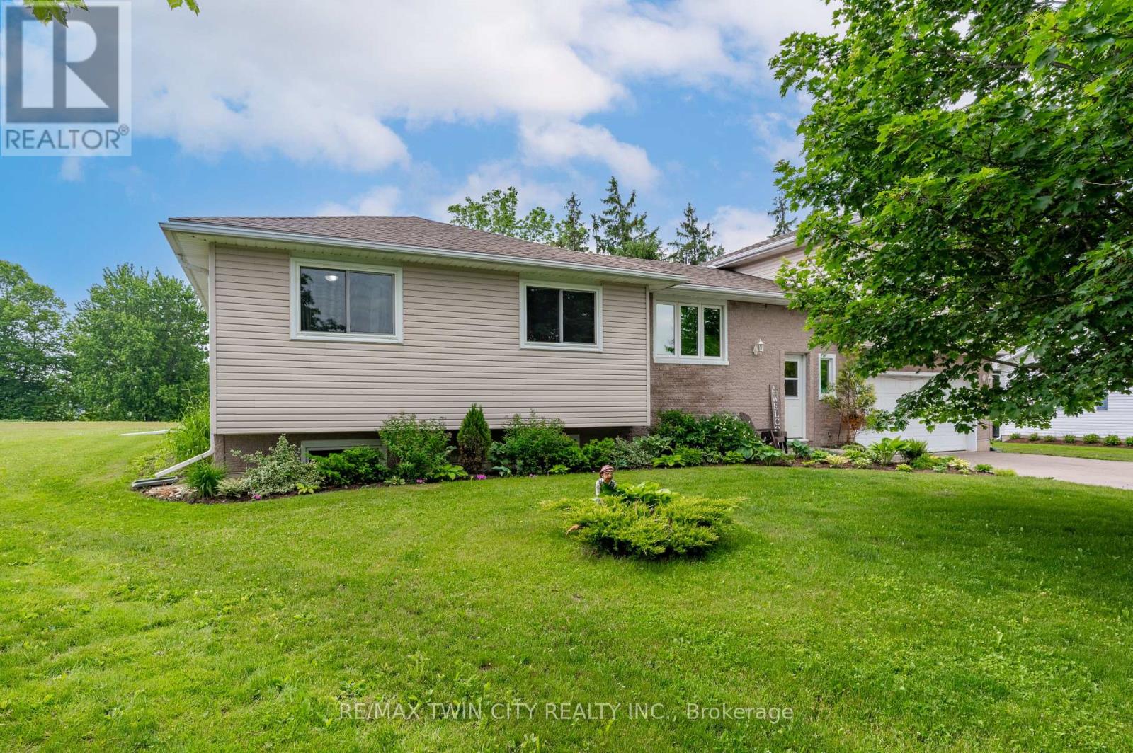 2069 WENDELL COURT - 3
