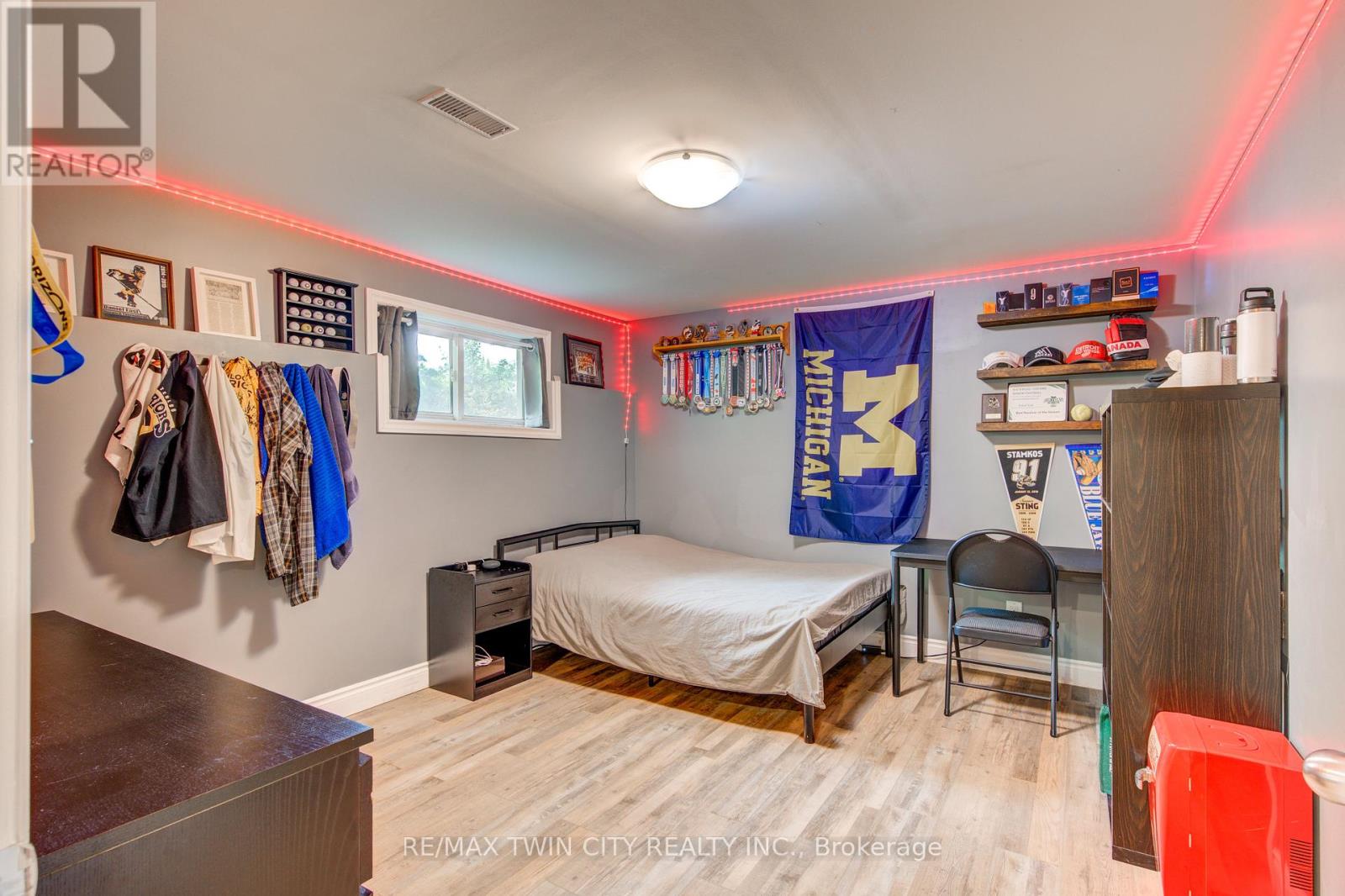 2069 WENDELL COURT - 38