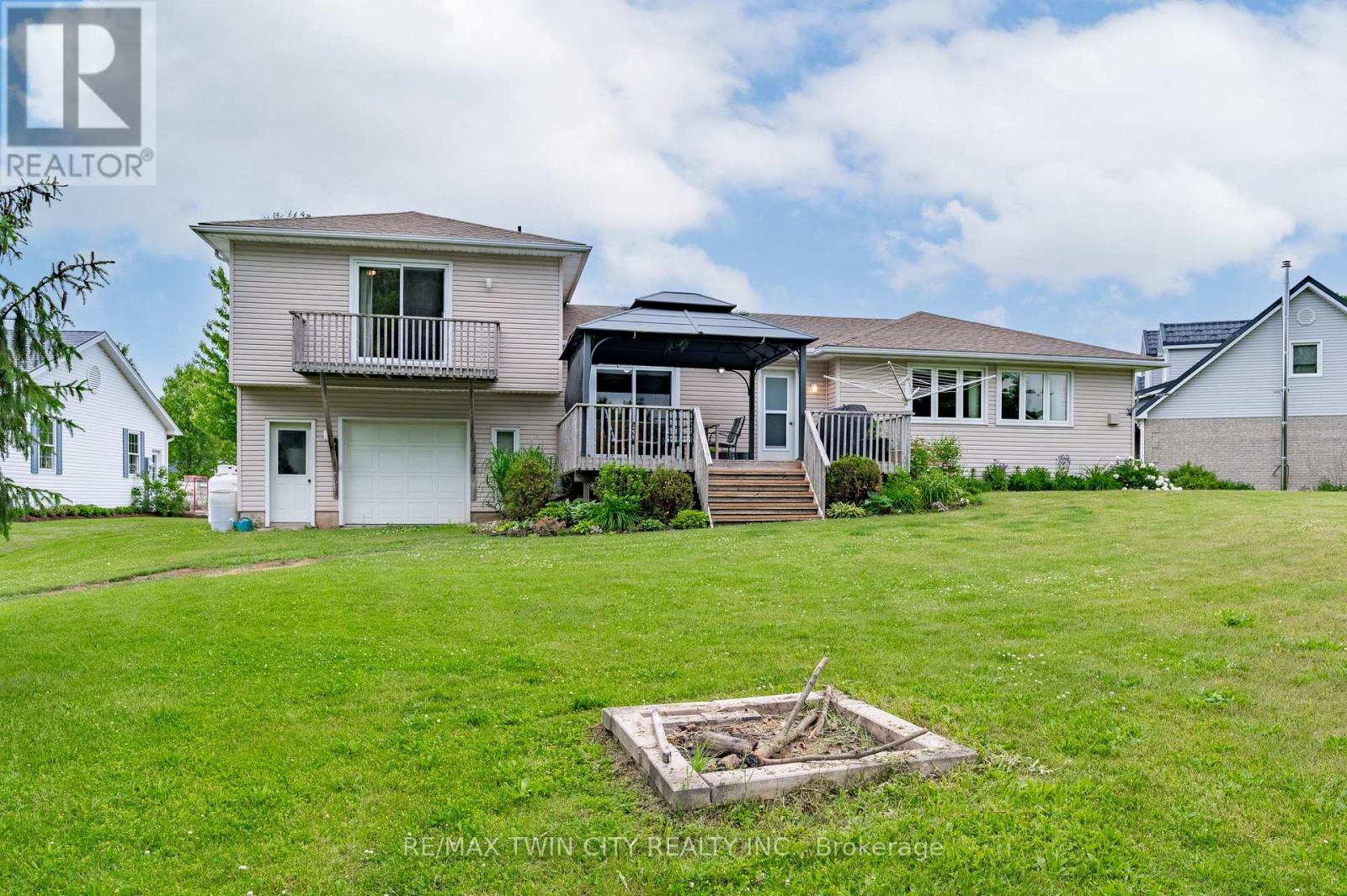 2069 WENDELL COURT - 4