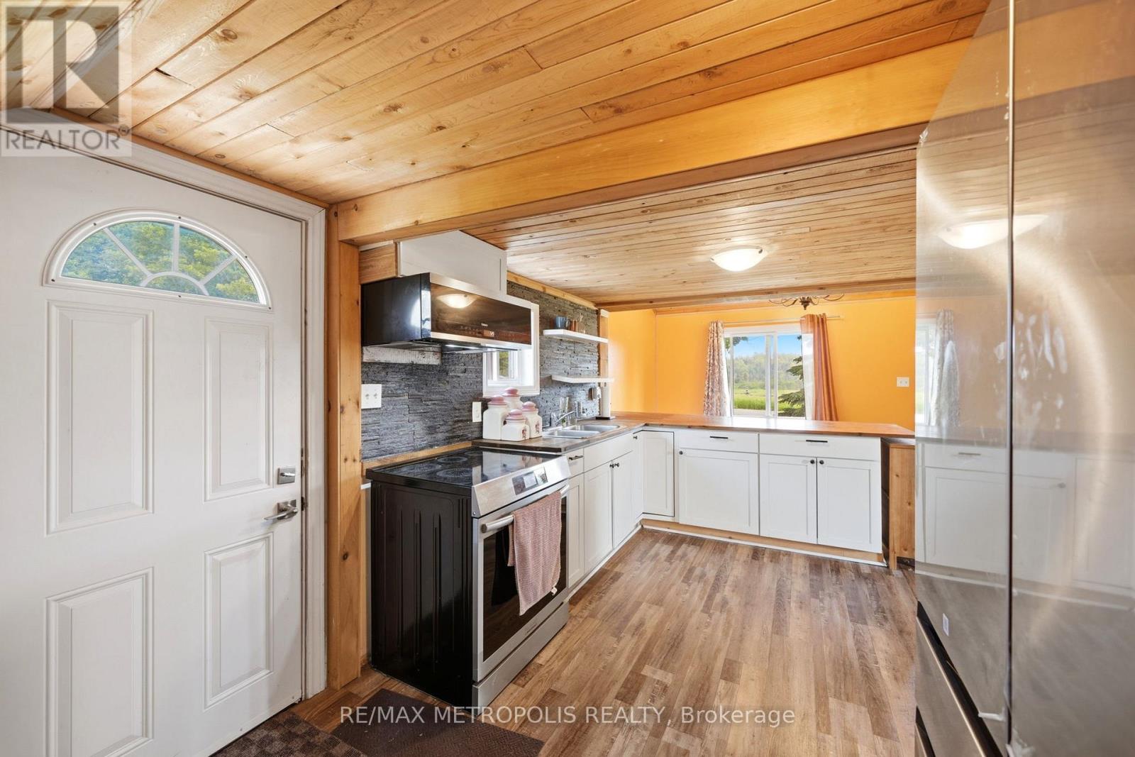 532 MITCHELL ROAD - Image 11