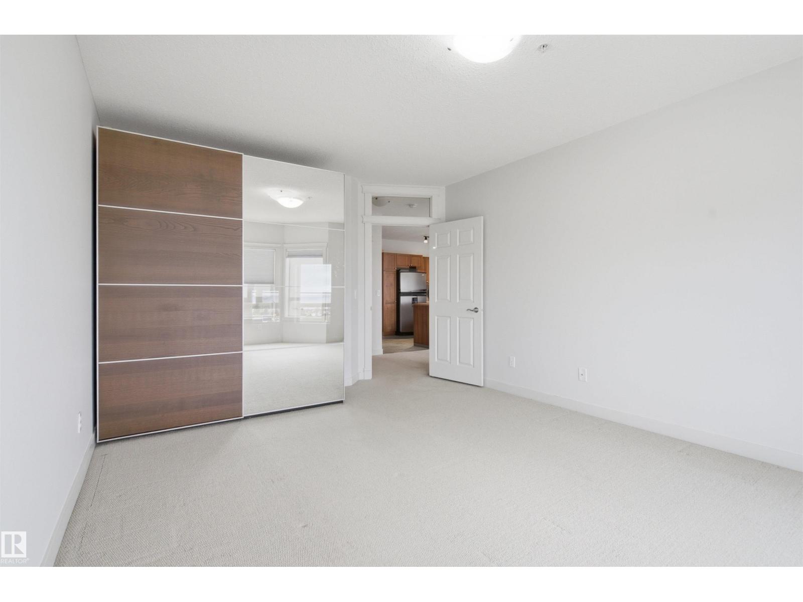 #407 802 12 ST - 10