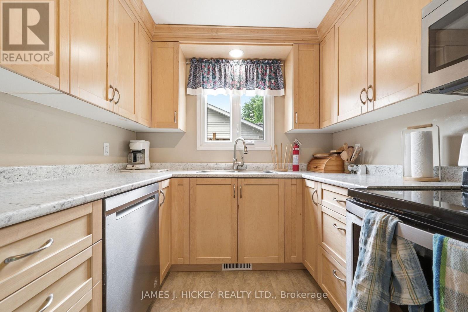 80 BEACH AVENUE - 11