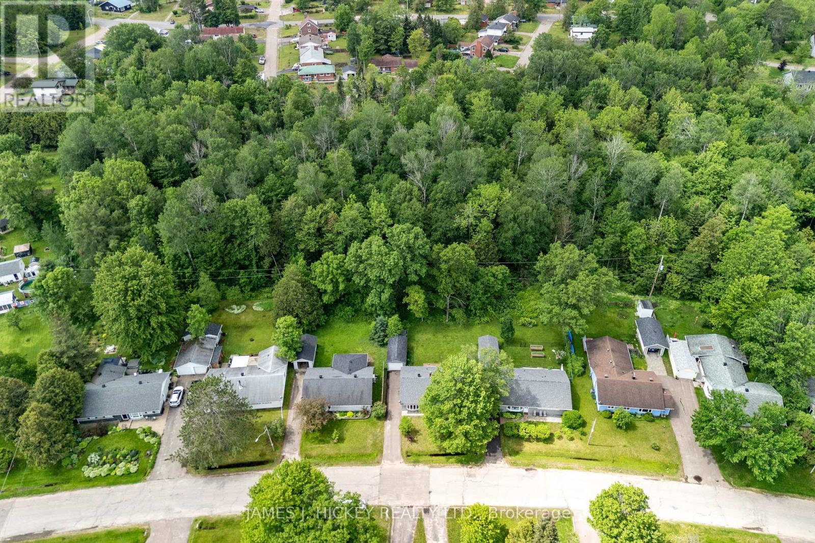 80 BEACH AVENUE - 35