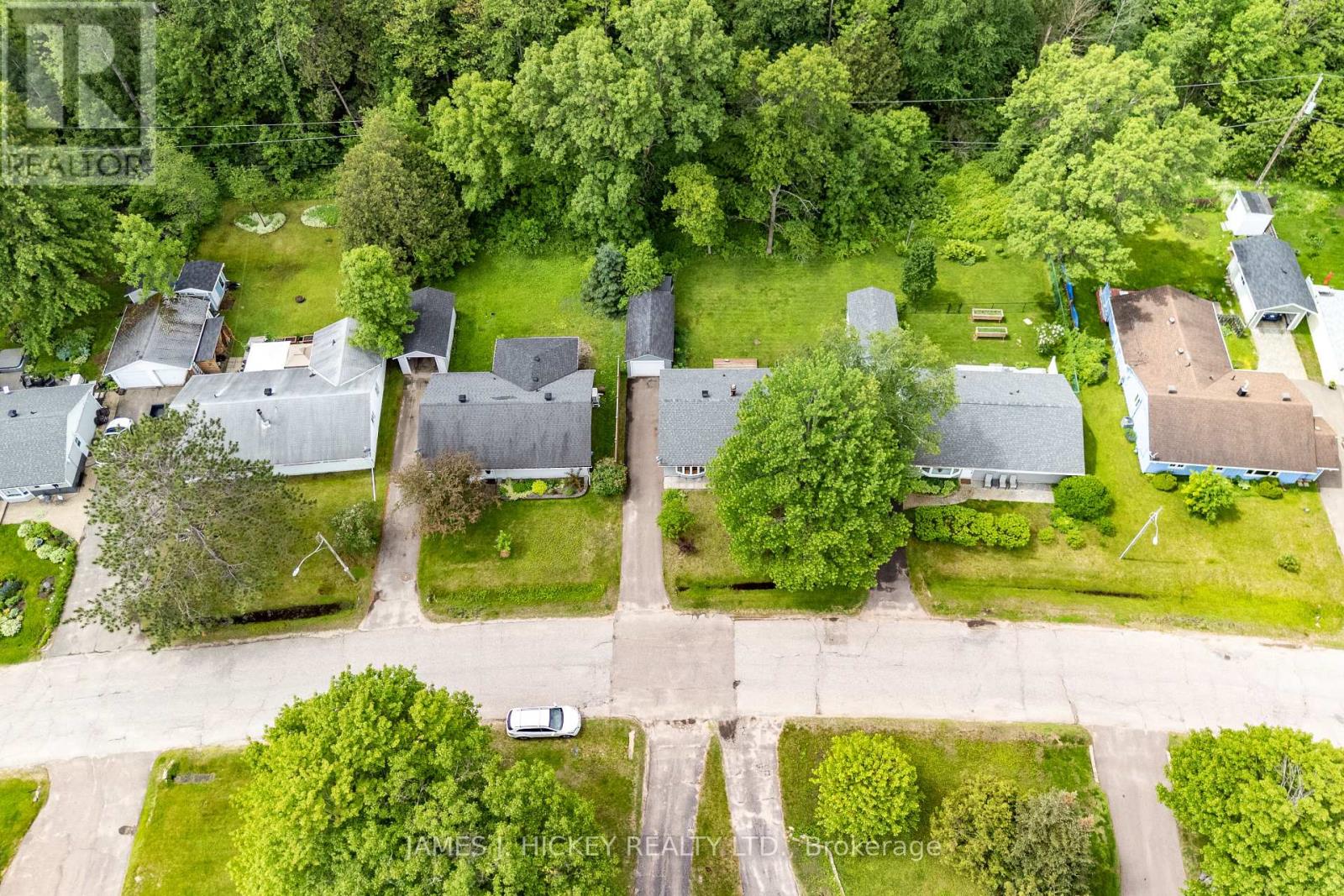 80 BEACH AVENUE - 36