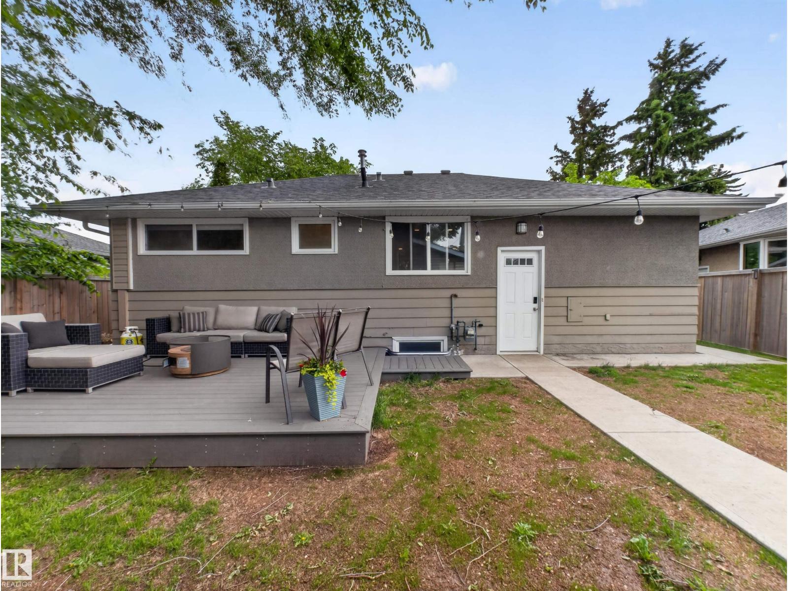 15803 83 AV NW — photo 53