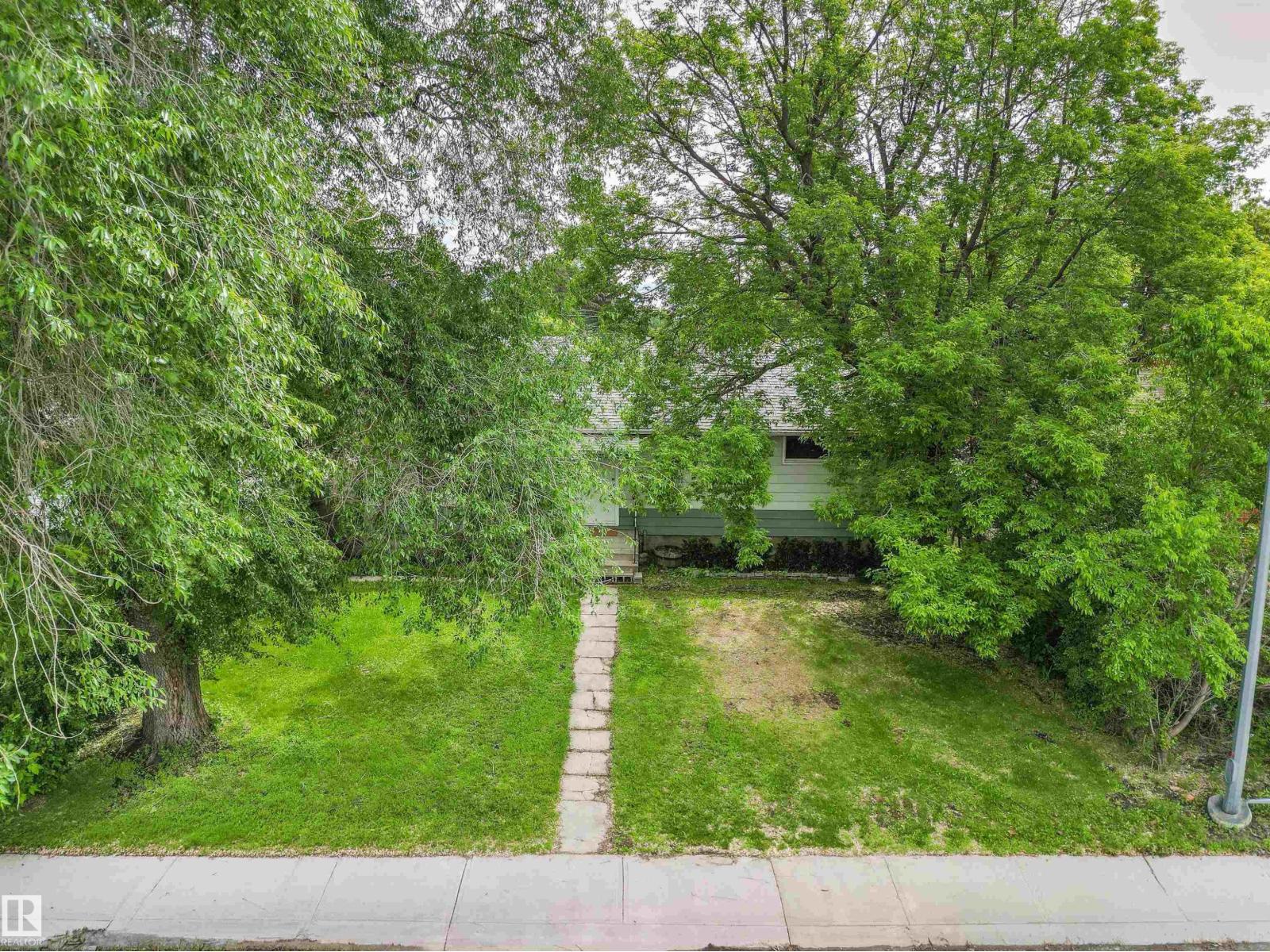 8719 164A ST NW — photo 63