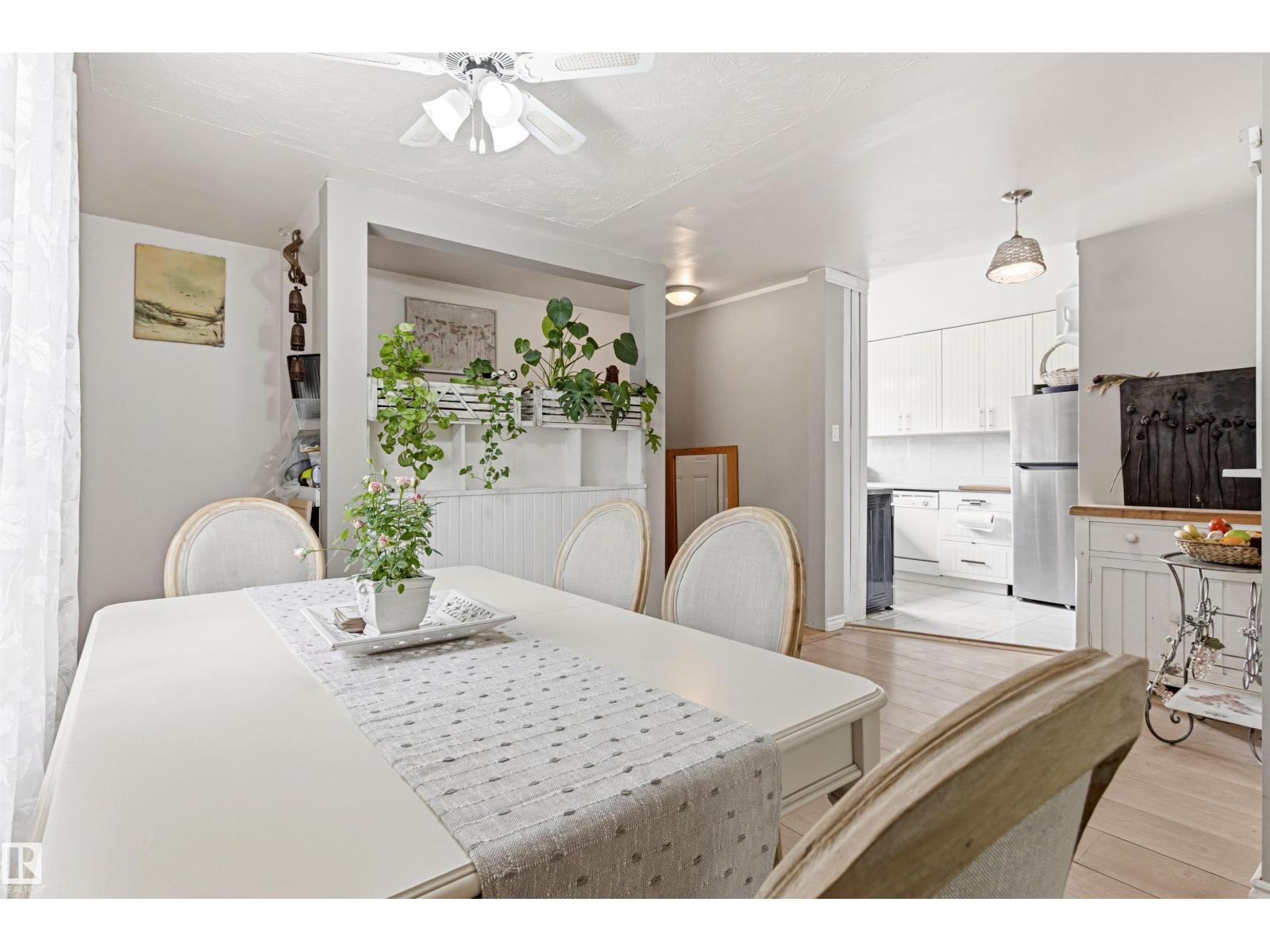 8719 164A ST NW — photo 14